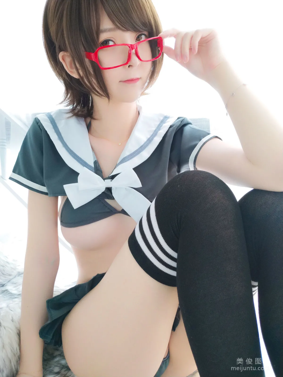 [網紅Coser] 一小央澤 《早安學妹》 寫真集 14