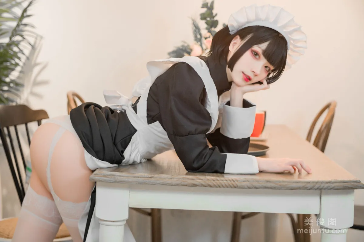 Coser起司塊wii 《棕色透明裝女仆》 寫真集 45