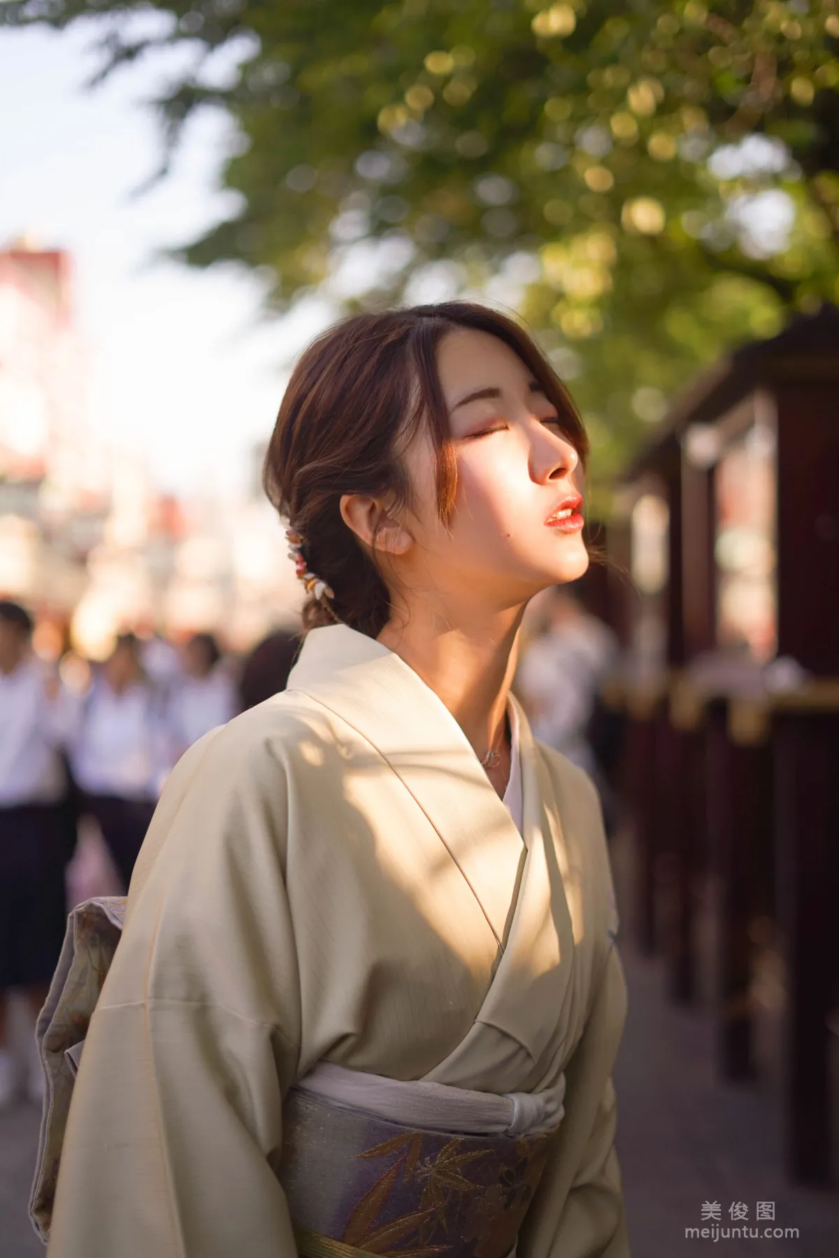 人气Coser黑川 《和服》 写真集24