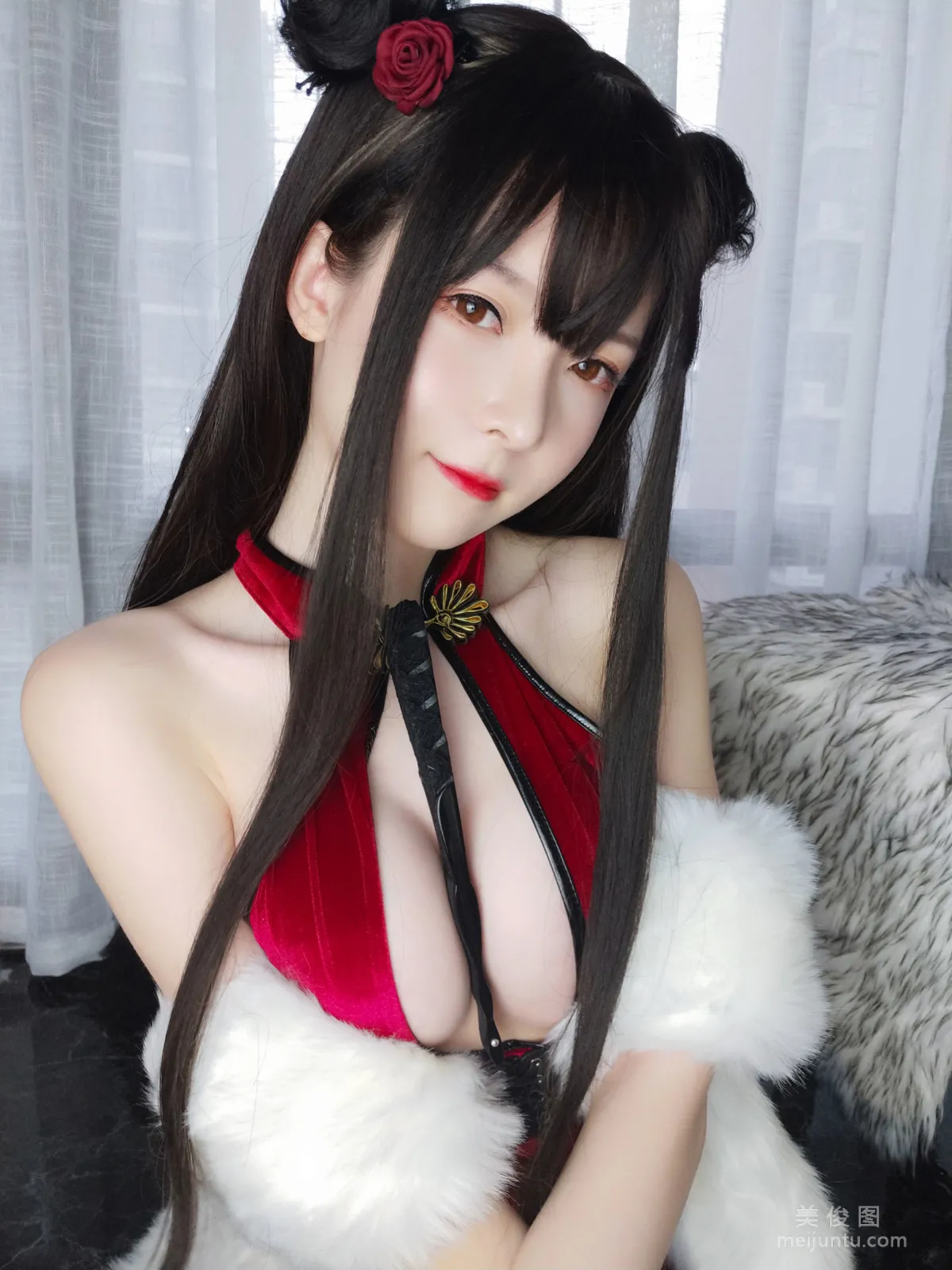 [網紅Coser] 一小央澤 《新月紅玫》 寫真集 64