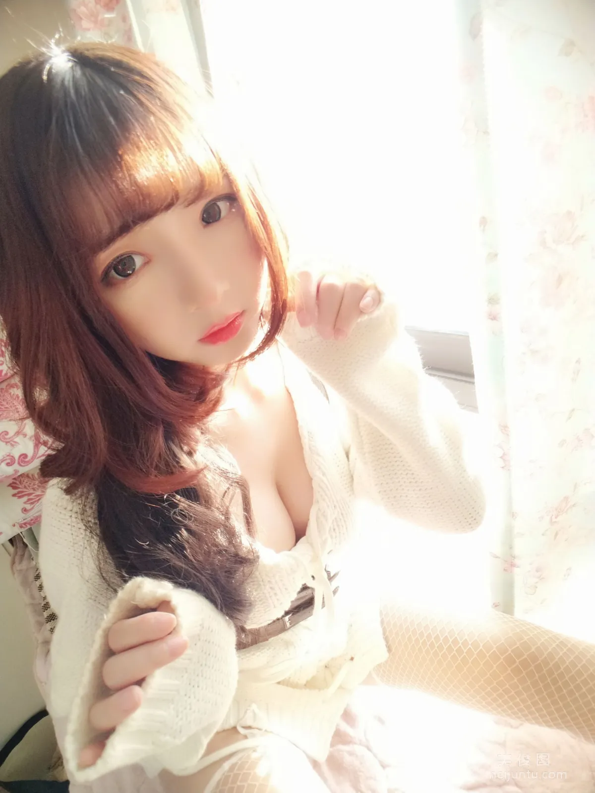 [網紅Coser] 古川kagura 《呼之欲出》 寫真集 9