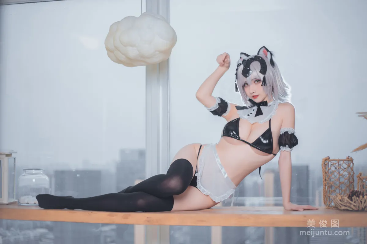 rioko涼涼子 《七夕 月球女友》 寫真集 8