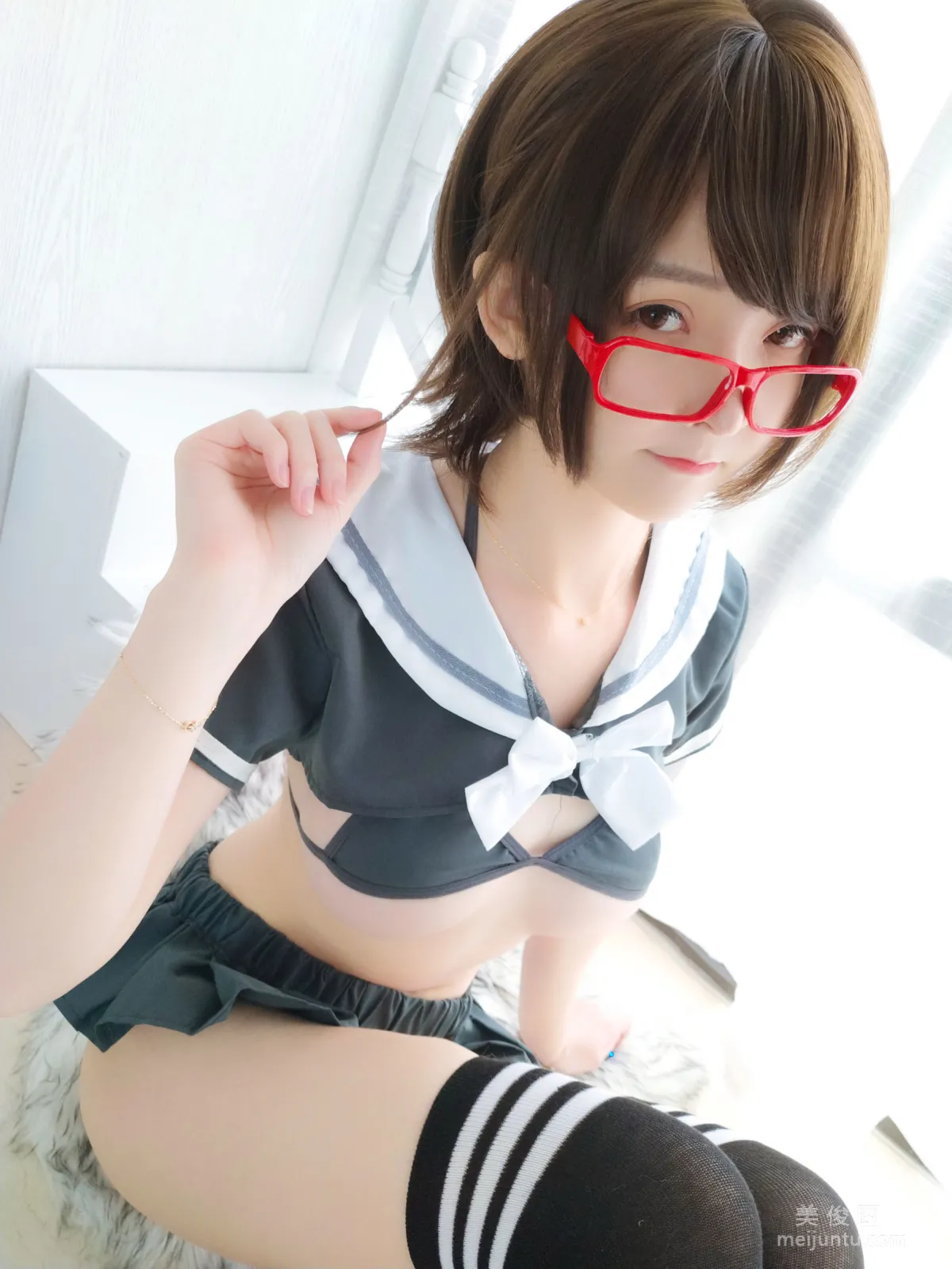 [網紅Coser] 一小央澤 《早安學妹》 寫真集 20