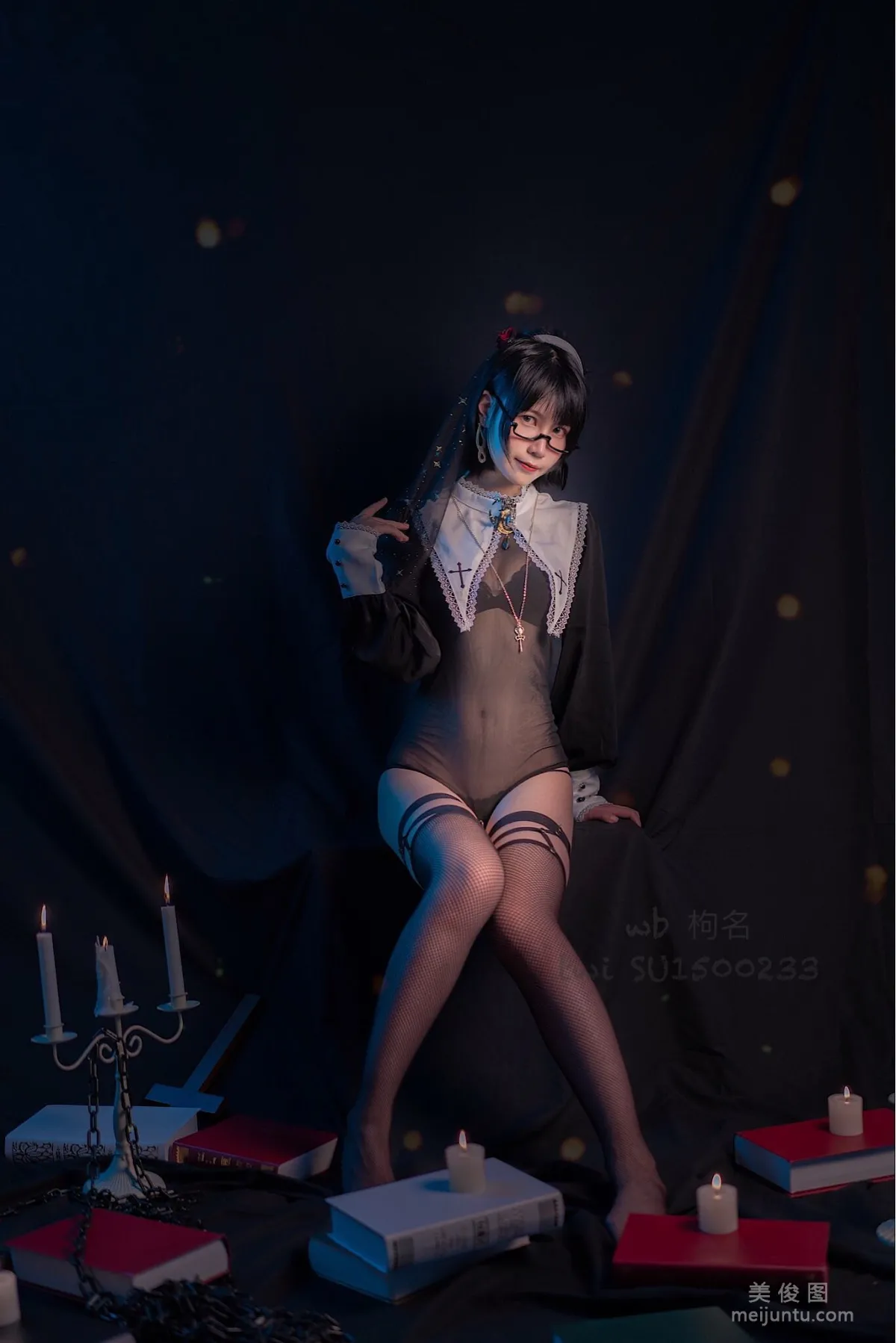 [網紅Coser] 逐月su 《修女》 寫真集 37