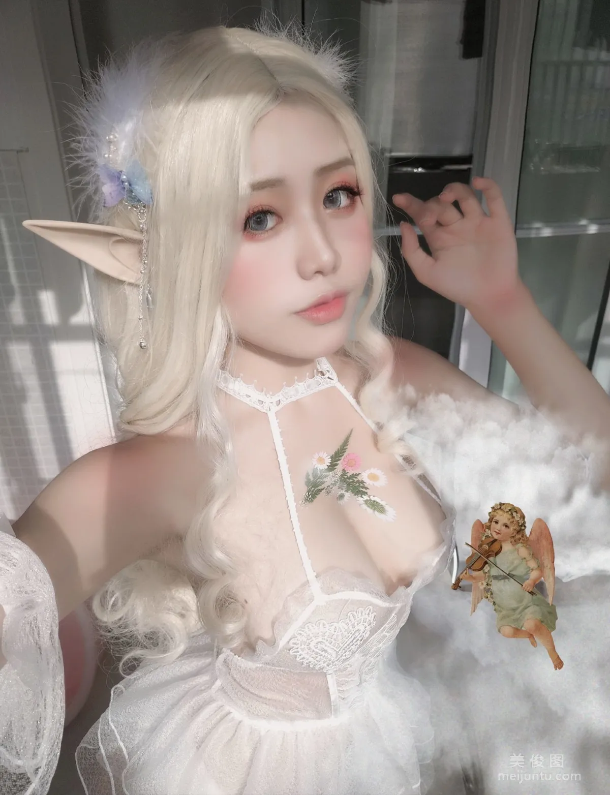 [美女Coser] 一笑芳香沁 《少女與花》 寫真集 7