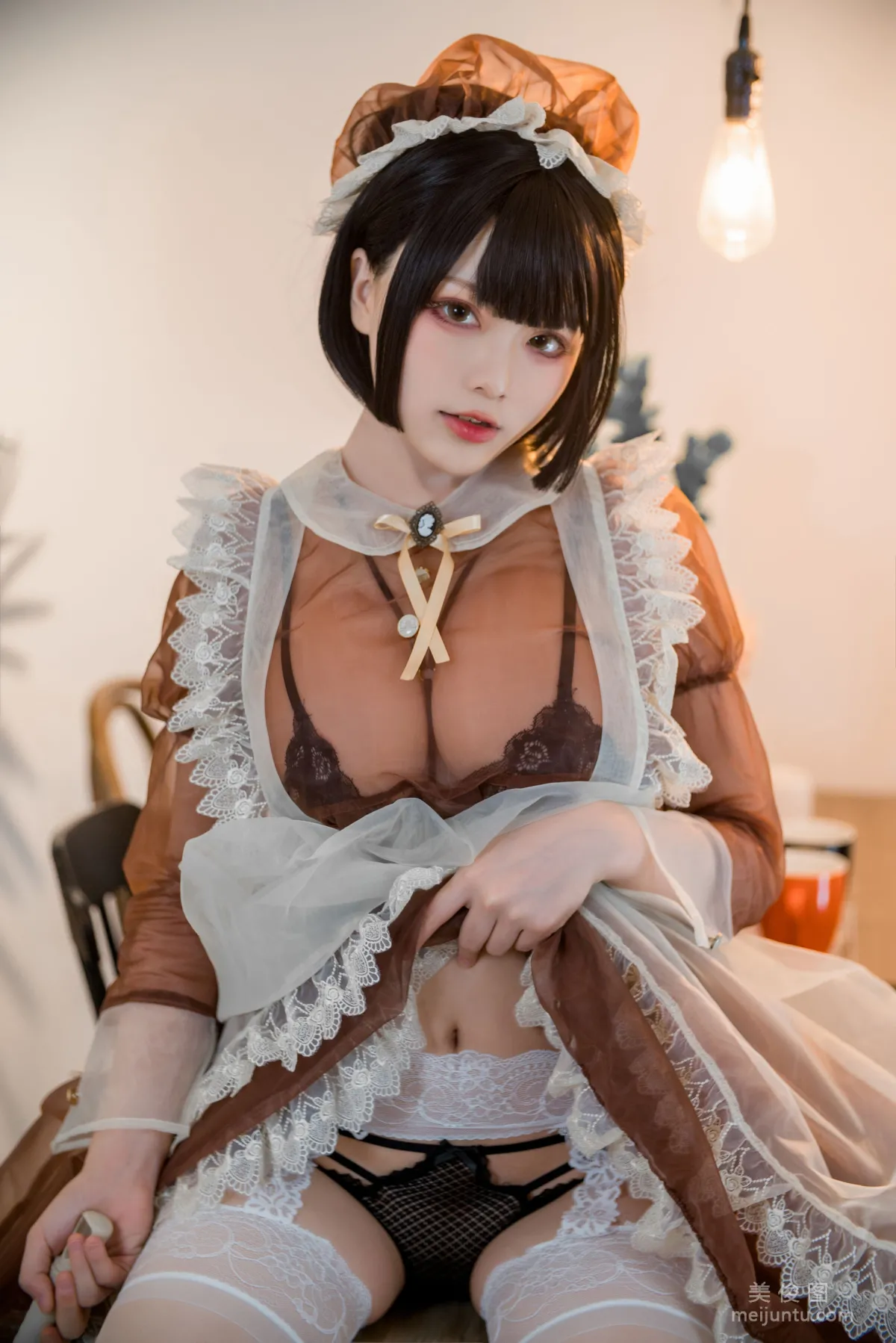 Coser起司塊wii 《棕色透明裝女仆》 寫真集 24