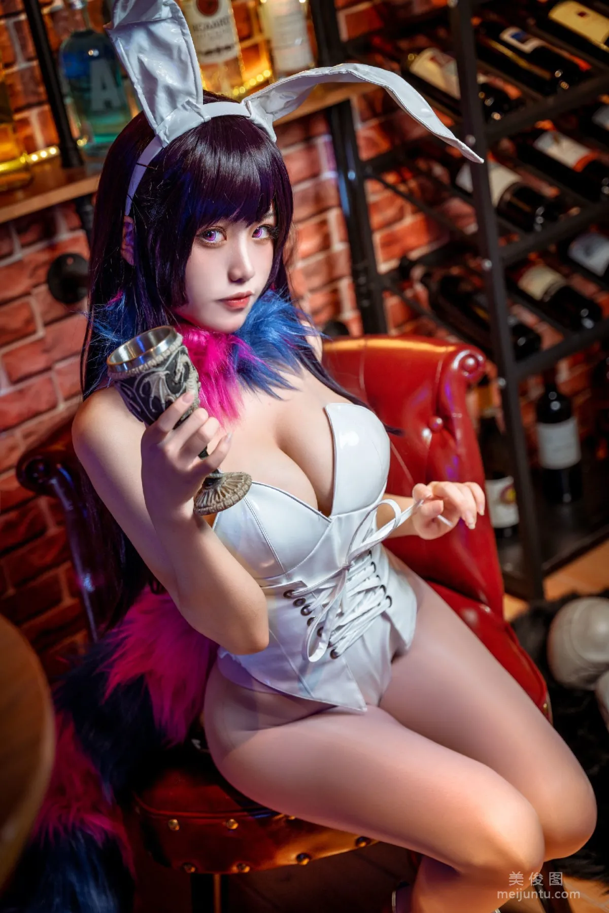 一笑芳香沁 《惡魔姐姐》 寫真集 10