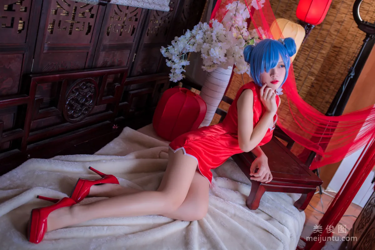 人气Coser二佐Nisa 《蕾姆旗袍》 写真集21