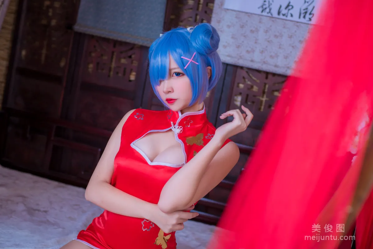 人气Coser二佐Nisa 《蕾姆旗袍》 写真集3