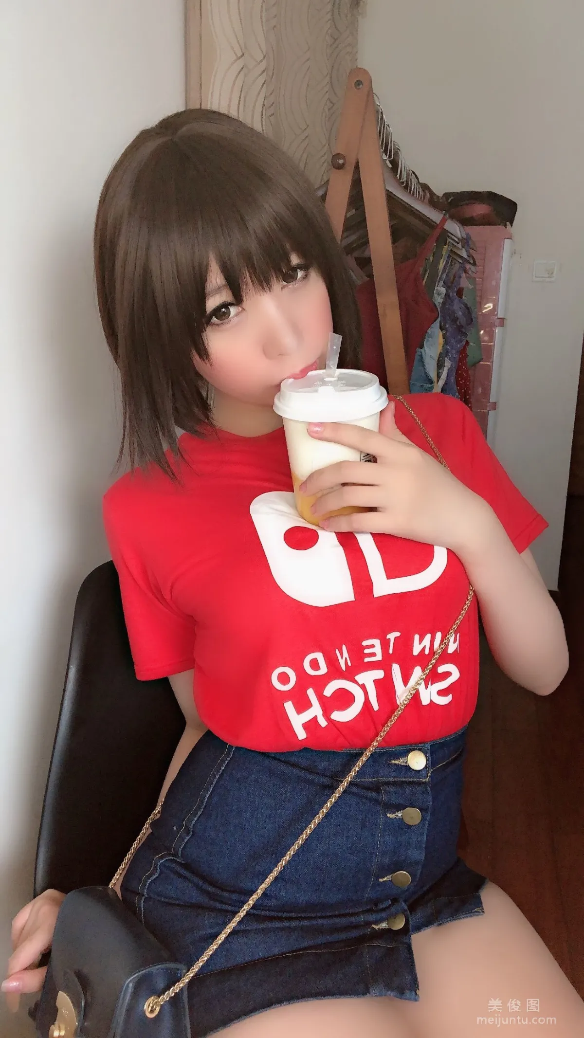 [美女Coser] 鹿野希 《火紅誘惑》 寫真集 61