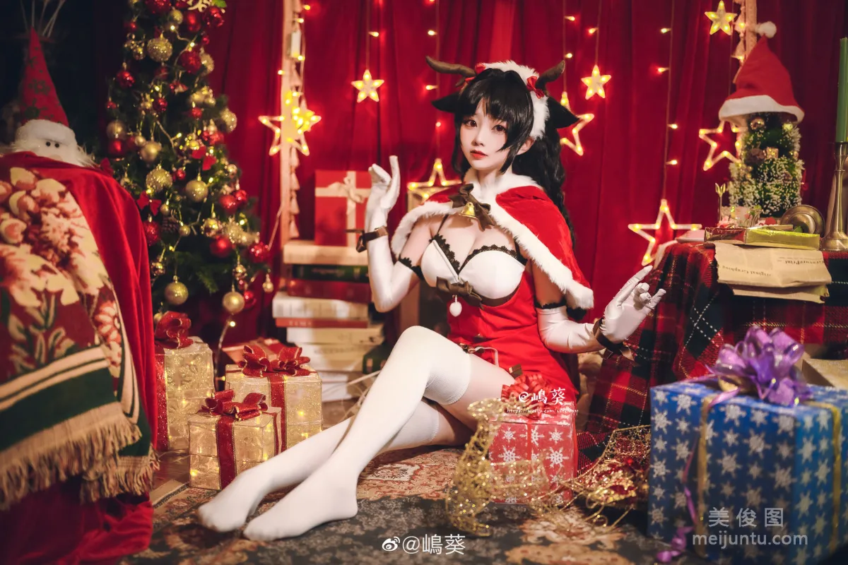 微博美女Coser嶋葵 《碧蓝航线 大潮 驯鹿与圣诞礼物》 写真集5