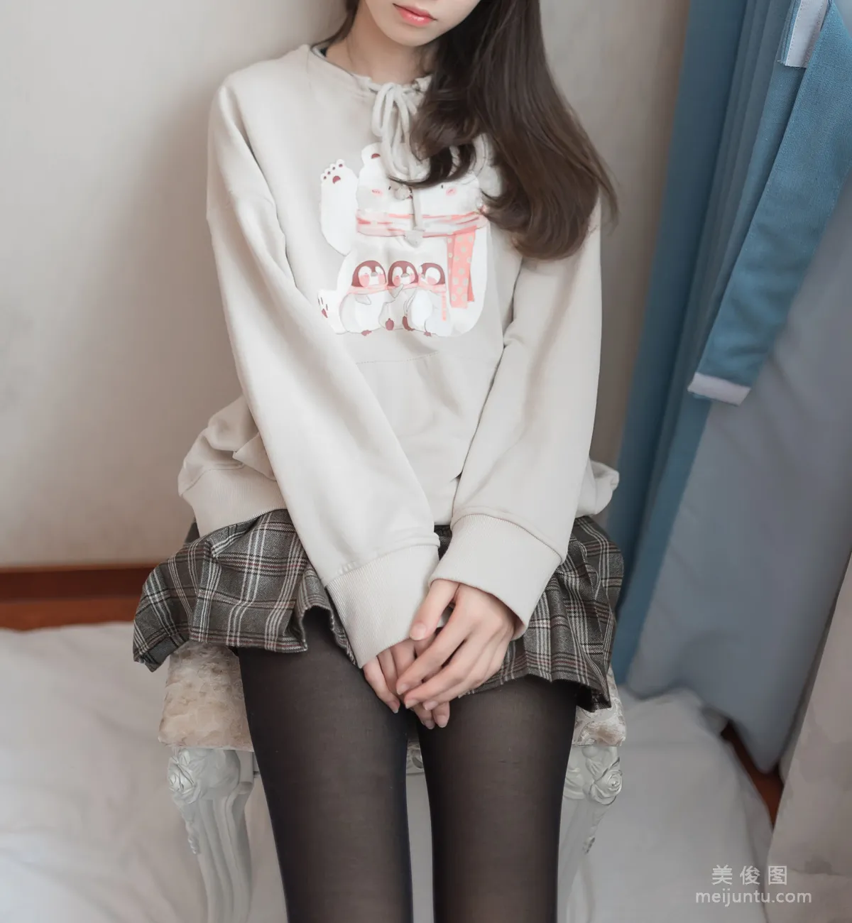 九曲Jean 《窗帘后的朦胧》 写真集37