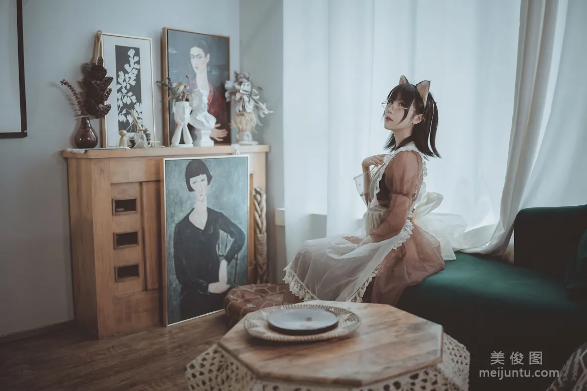 [網紅Coser] 逐月su 《透明女仆》 寫真集 34