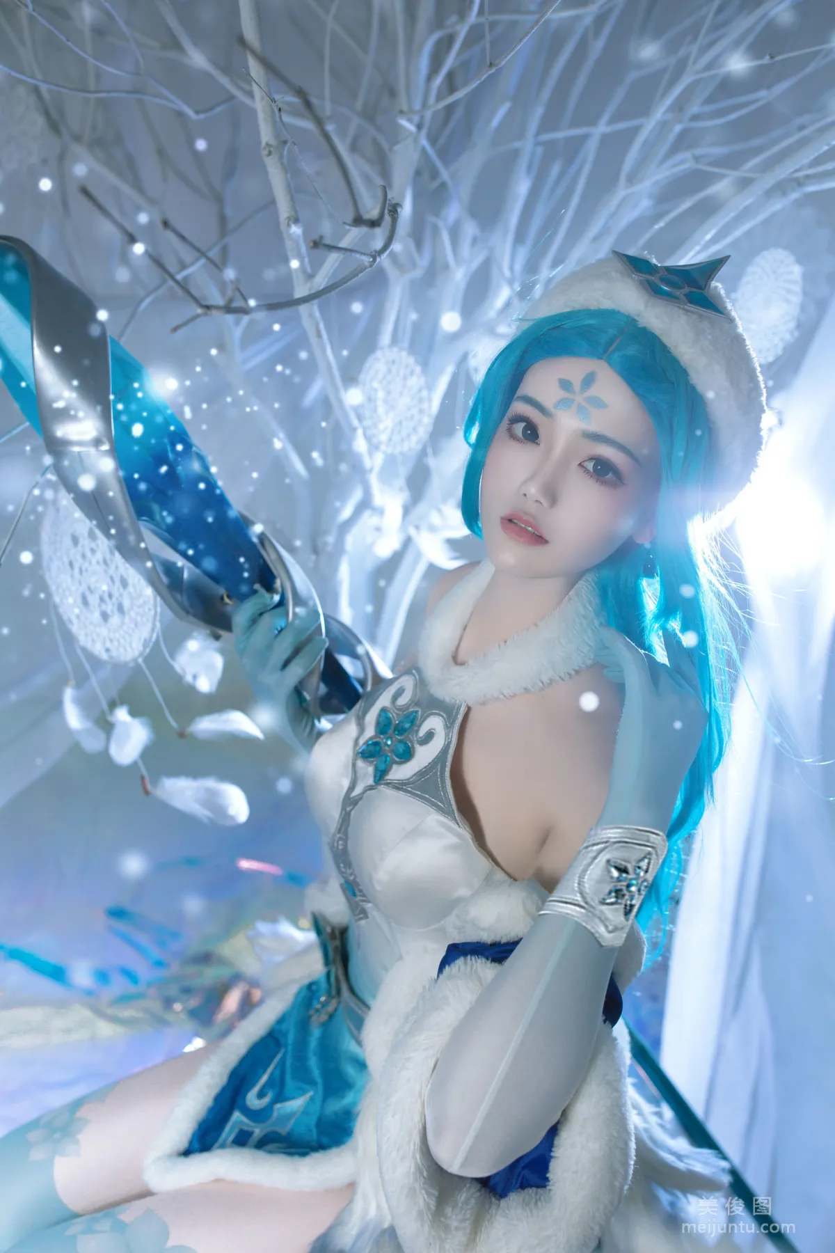戚顧兒MIKI 《王者榮耀 王昭君》 寫真集 8