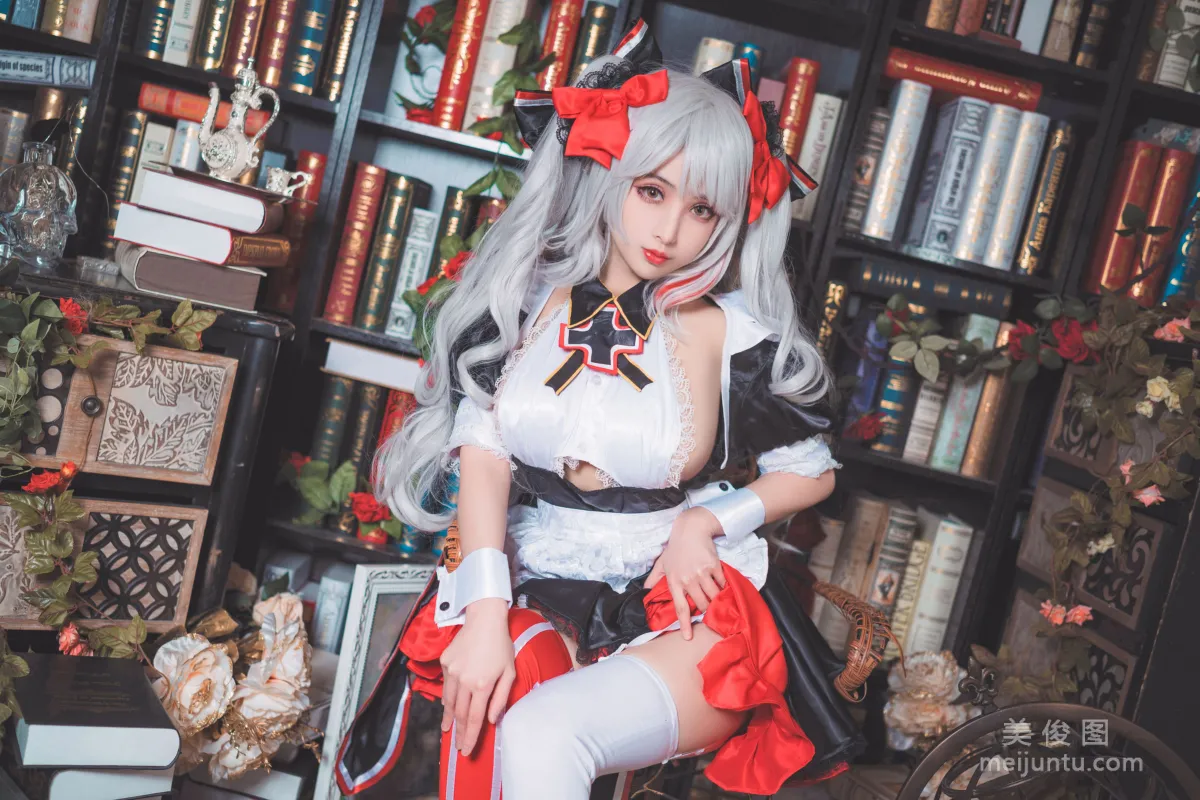 [網紅Coser] rioko涼涼子 《歐根女仆》 寫真集 18