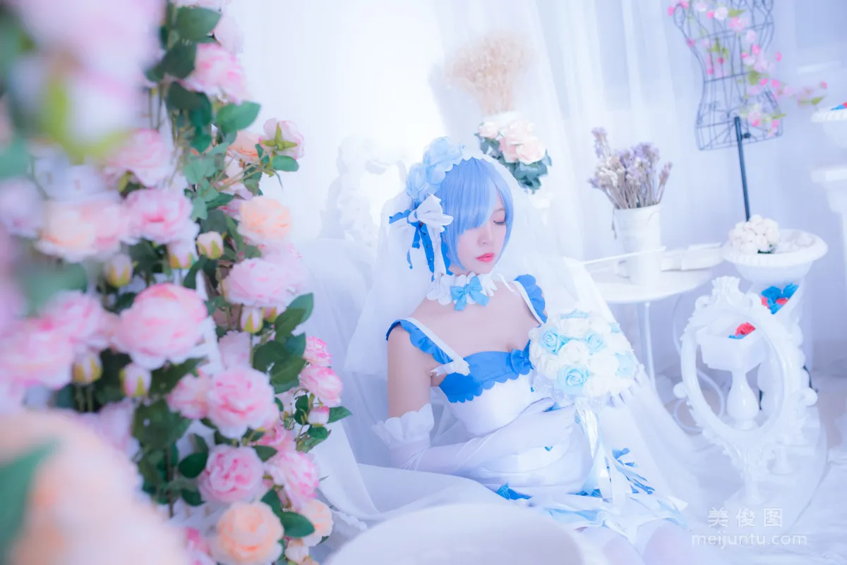 Coser二佐Nisa 《雷姆花嫁》 写真集1