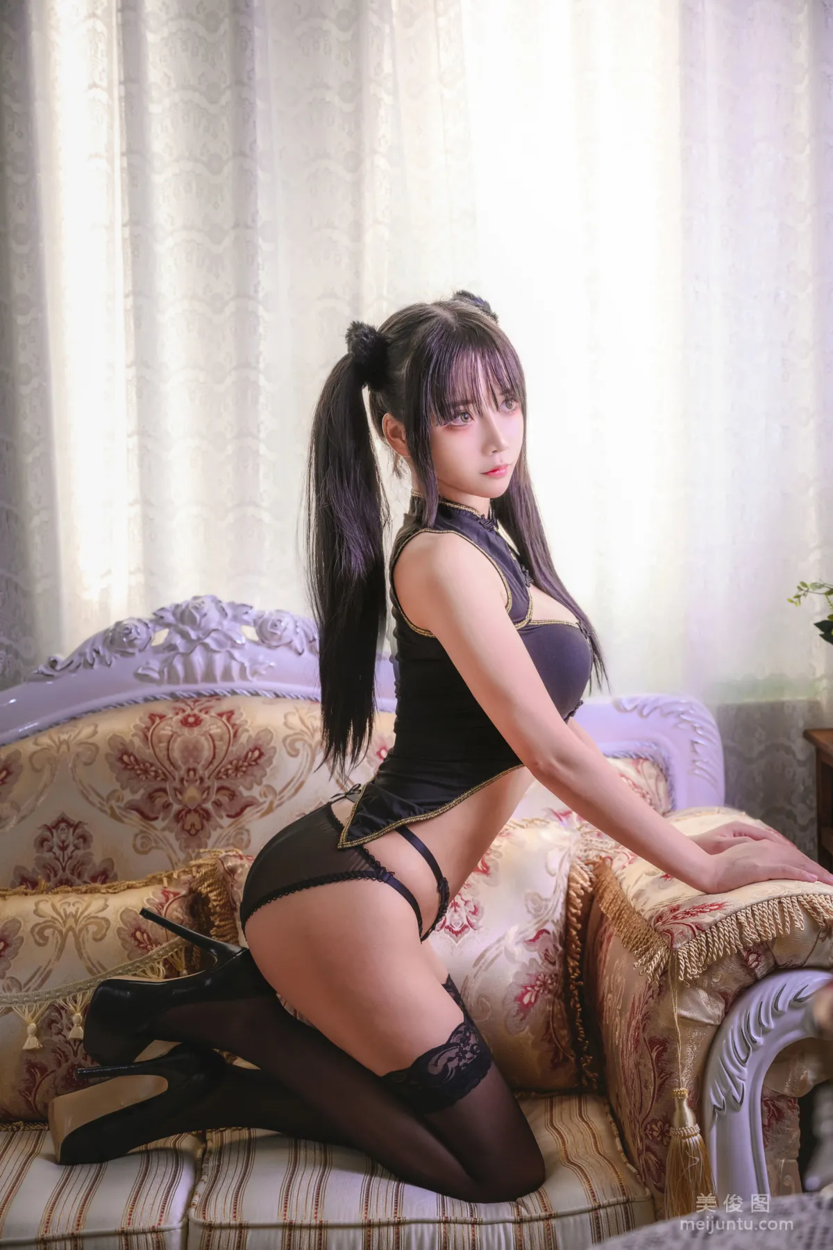 抱走莫子aa 《雙馬尾 性感與清純》 寫真集 6