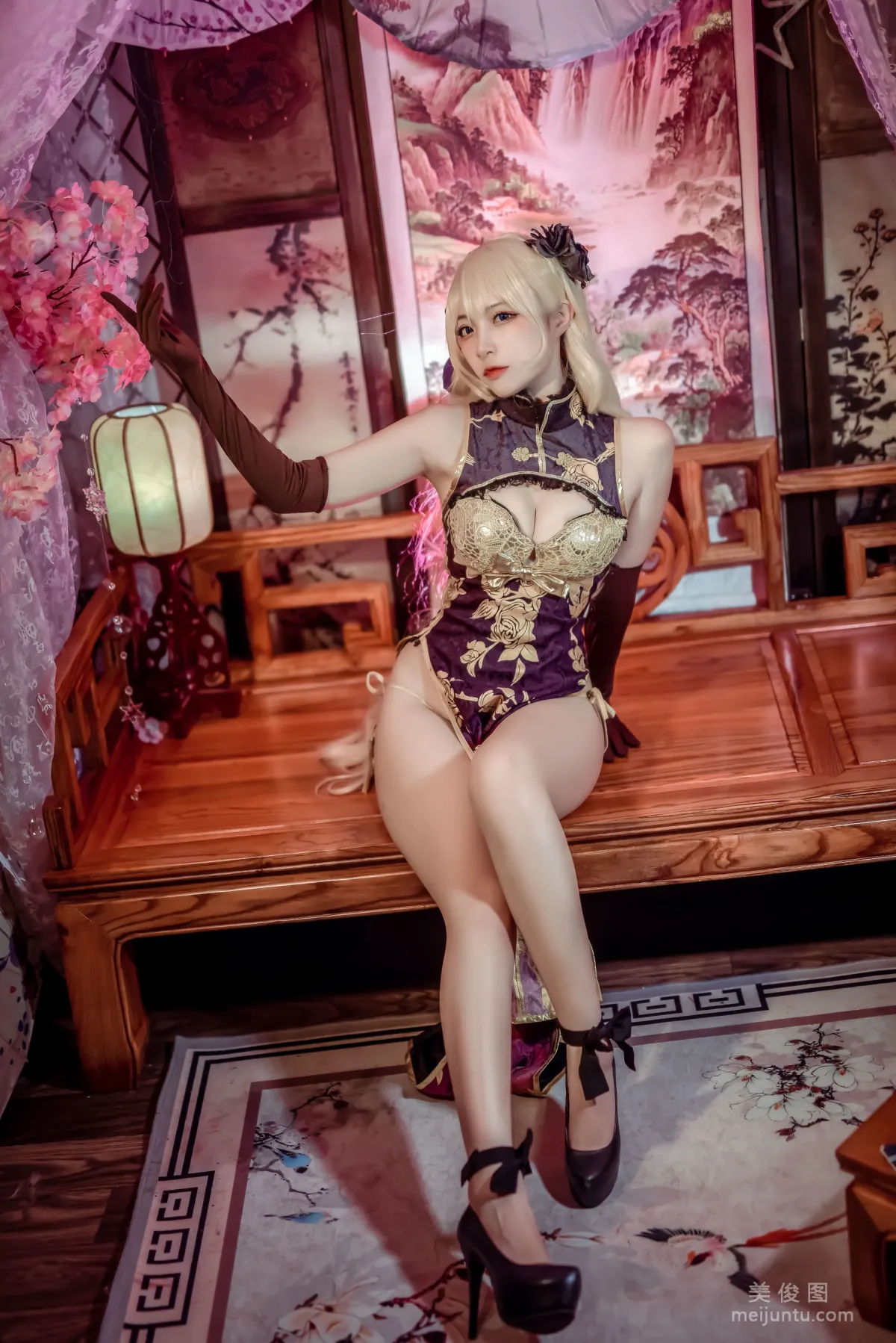 Coser二佐Nisa 《金蓮》 寫真集 12
