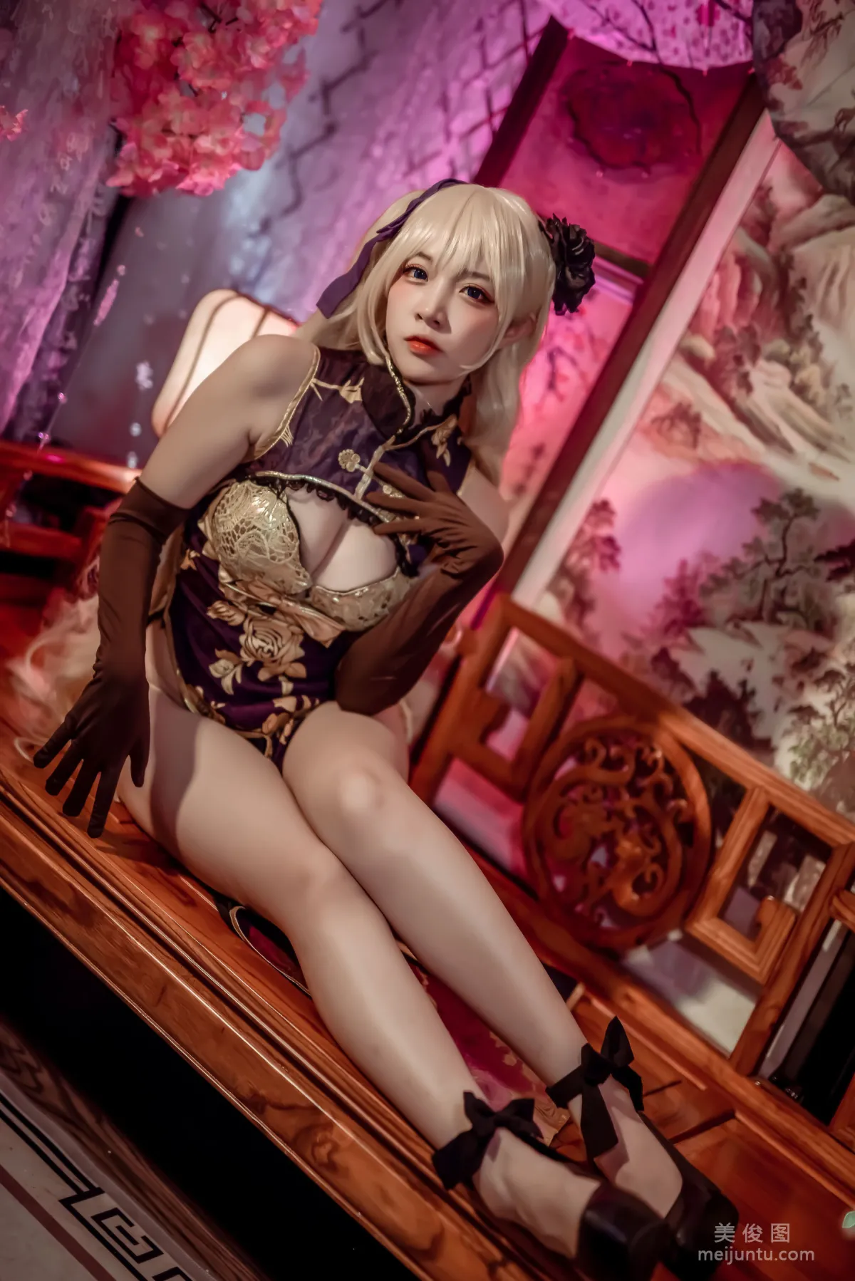 Coser二佐Nisa 《金蓮》 寫真集 11