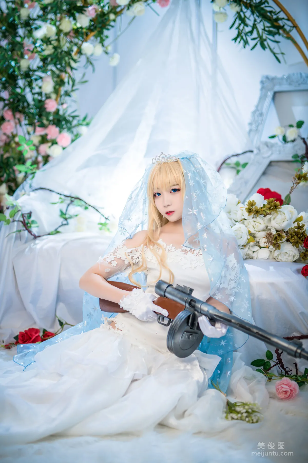 Coser二佐Nisa 《花嫁》 写真集10
