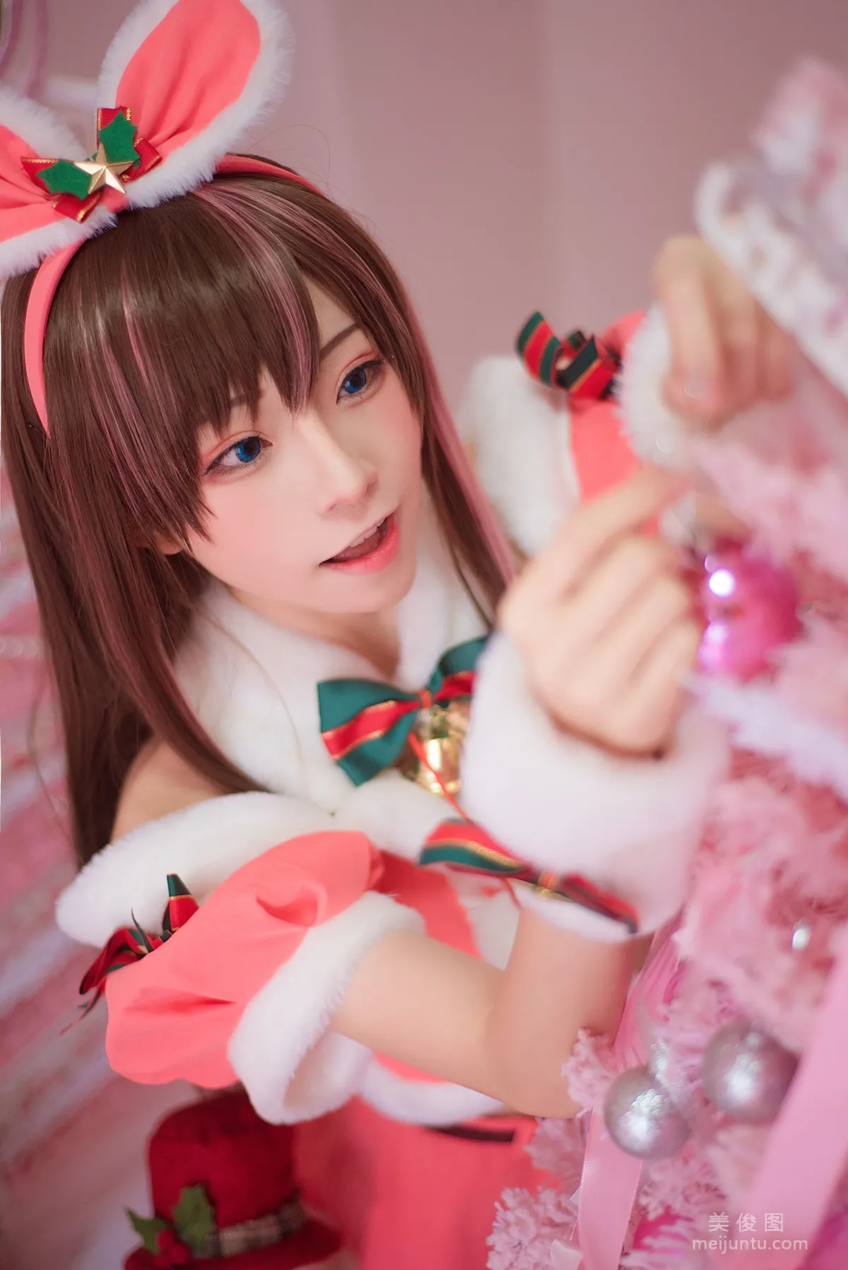 [网红Coser] Kitaro_绮太郎 《圣诞节2》 写真集4