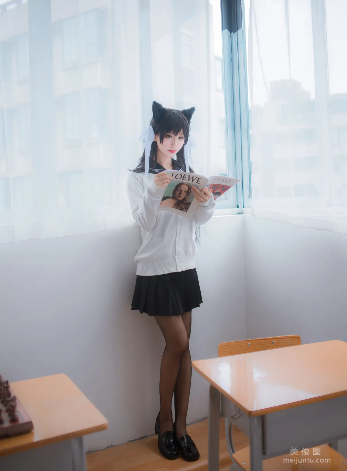 人氣美女Coser黑川 《獒犬制服》 寫真集 22