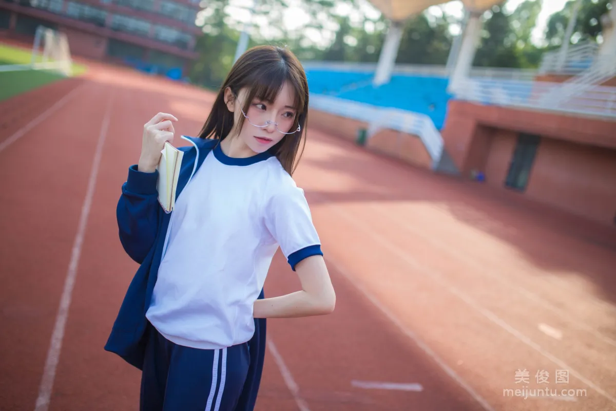 Coser美女Kitaro_绮太郎 《藍色運動服女孩》 寫真集 11