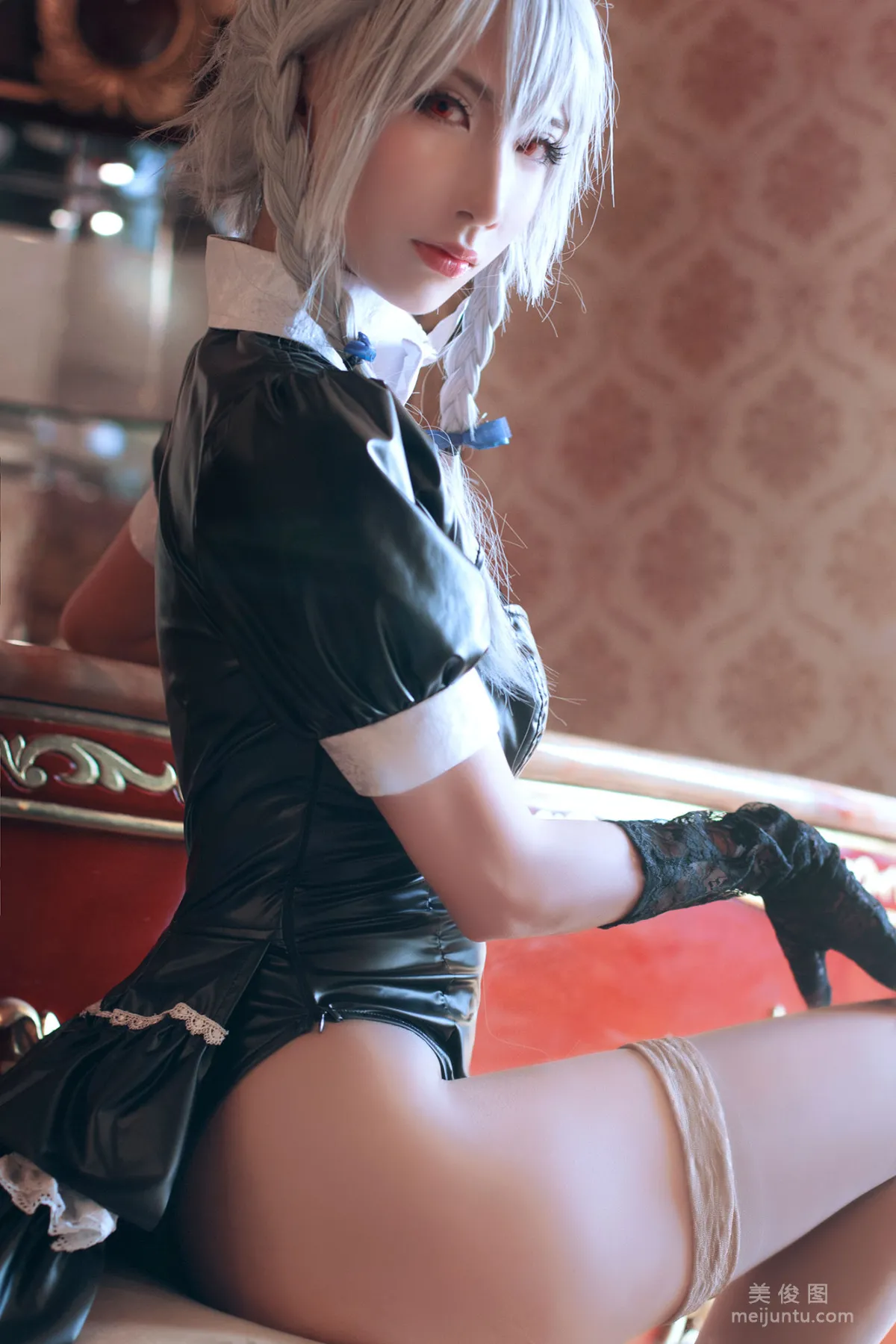 半半子&amp;索索sophia 《東方幻想鄉兔女郎》 寫真集 6