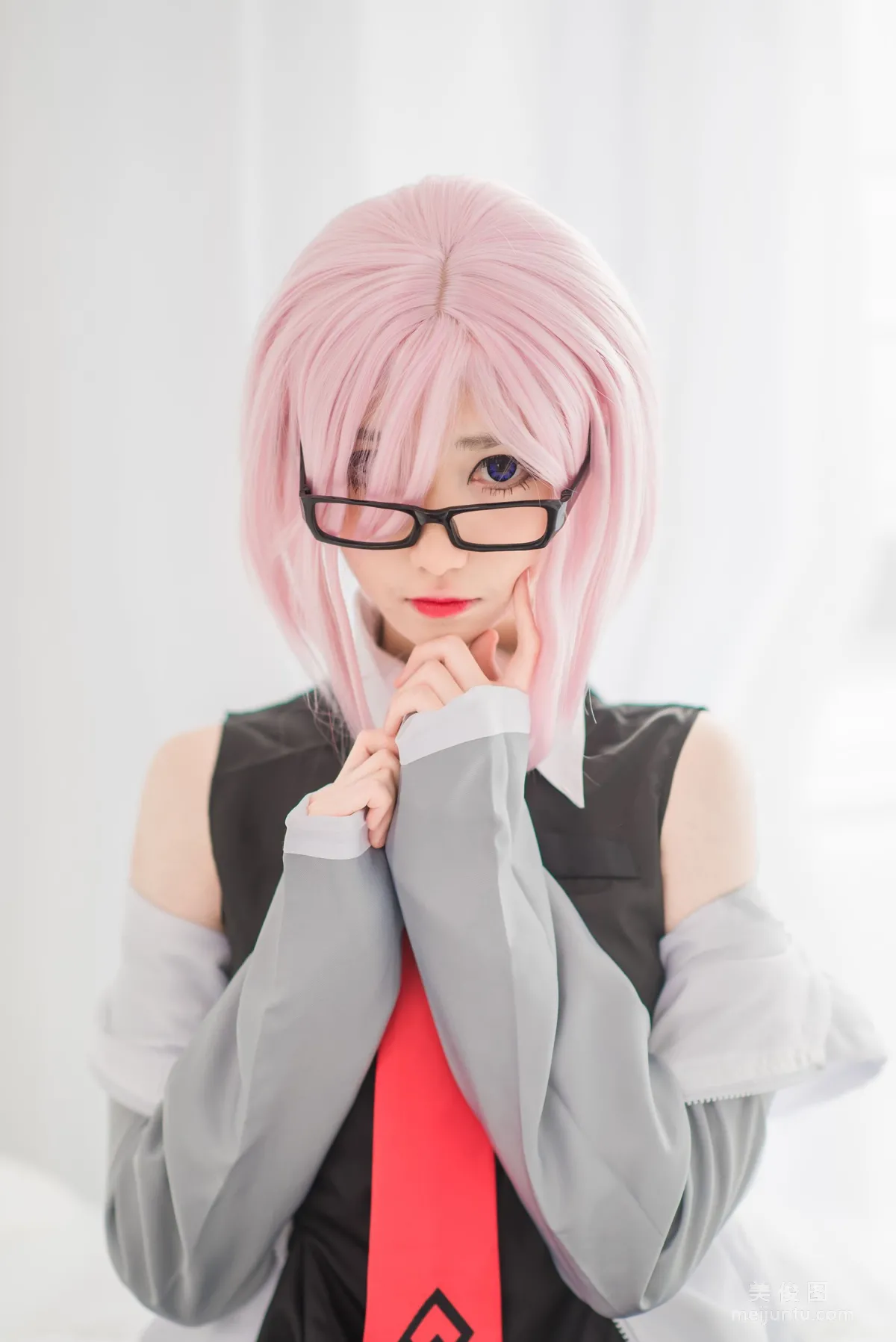 [网红Coser] 南桃Momoko 《玛修制服》 写真集5