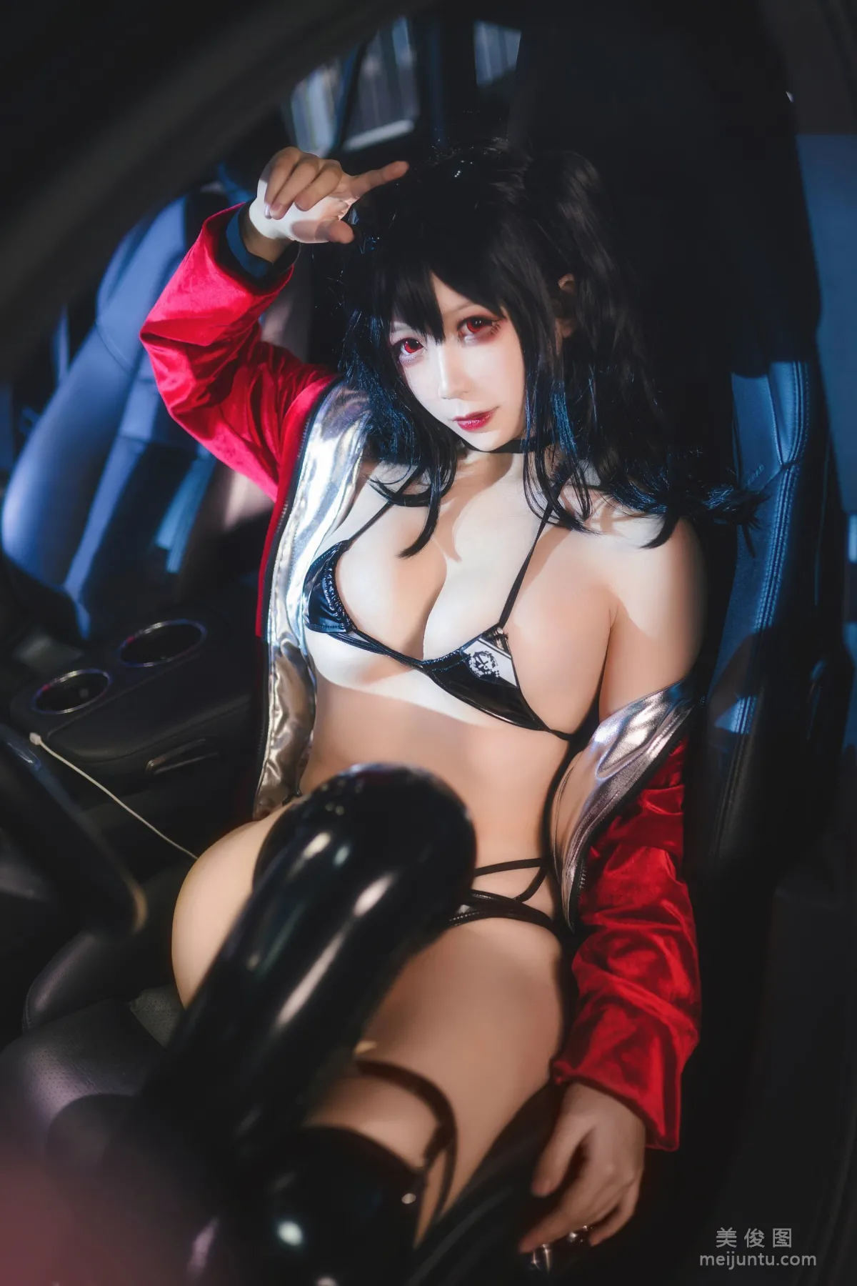 [美女Coser] 樱落酱w 《大凤赛车》 写真集10