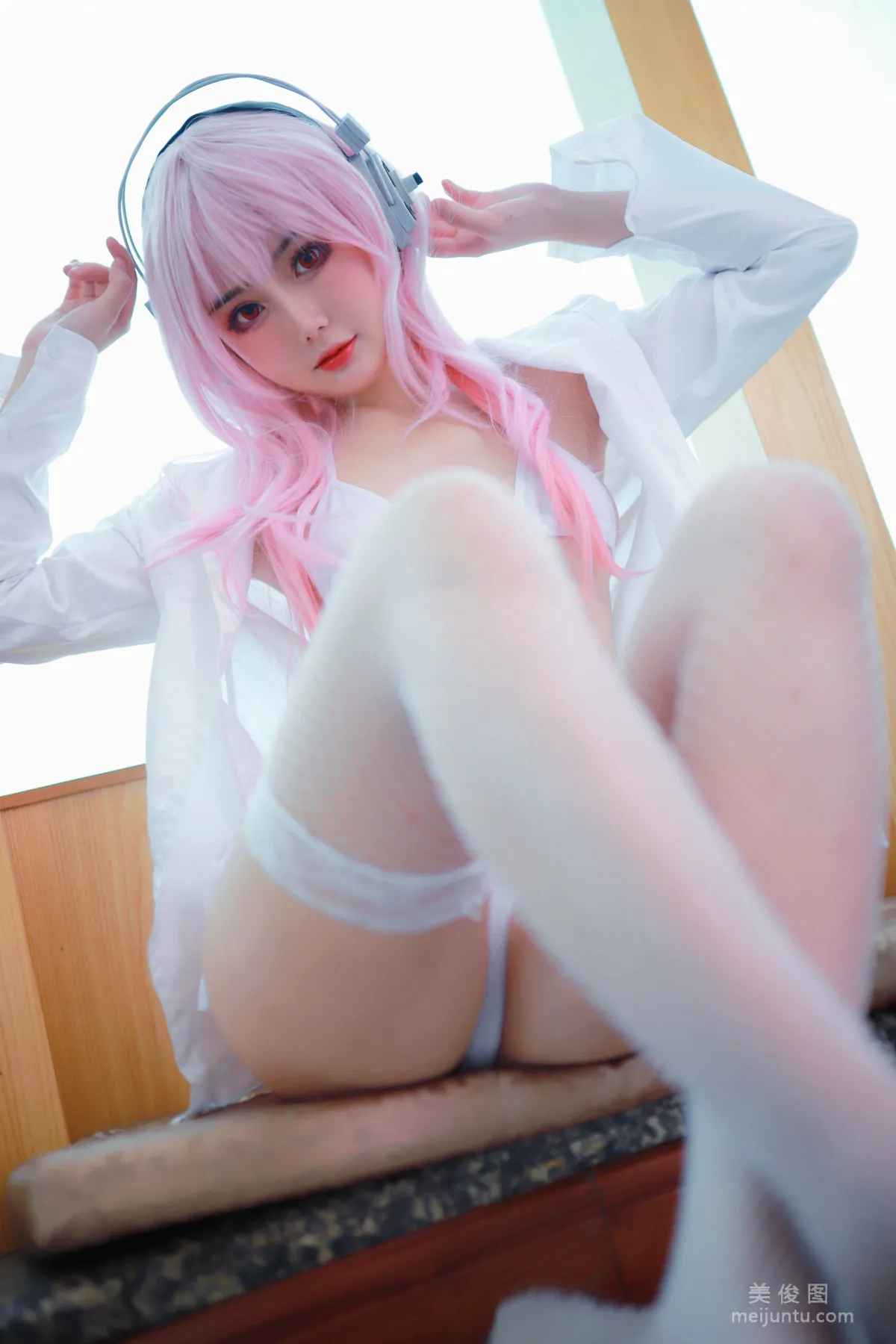 您的蛋蛋 《索尼子白内衣》 写真集23