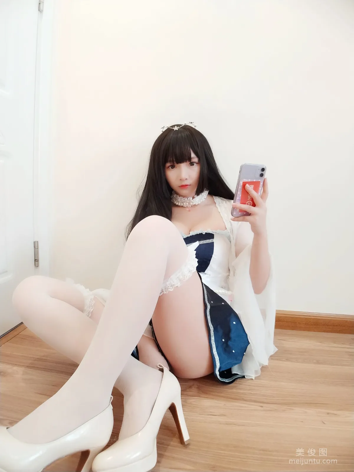 二次元美女古川kagura 《白絲》 寫真集 12