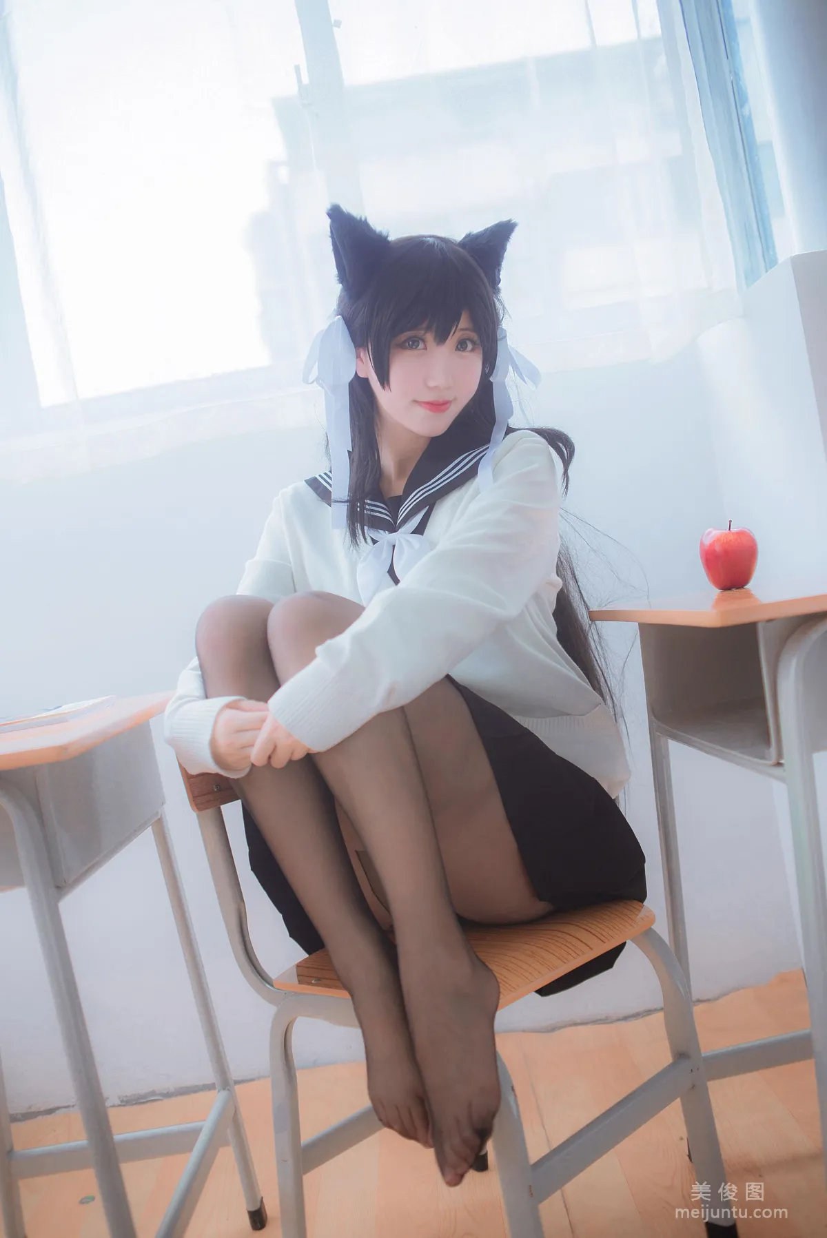 人氣美女Coser黑川 《獒犬制服》 寫真集 1