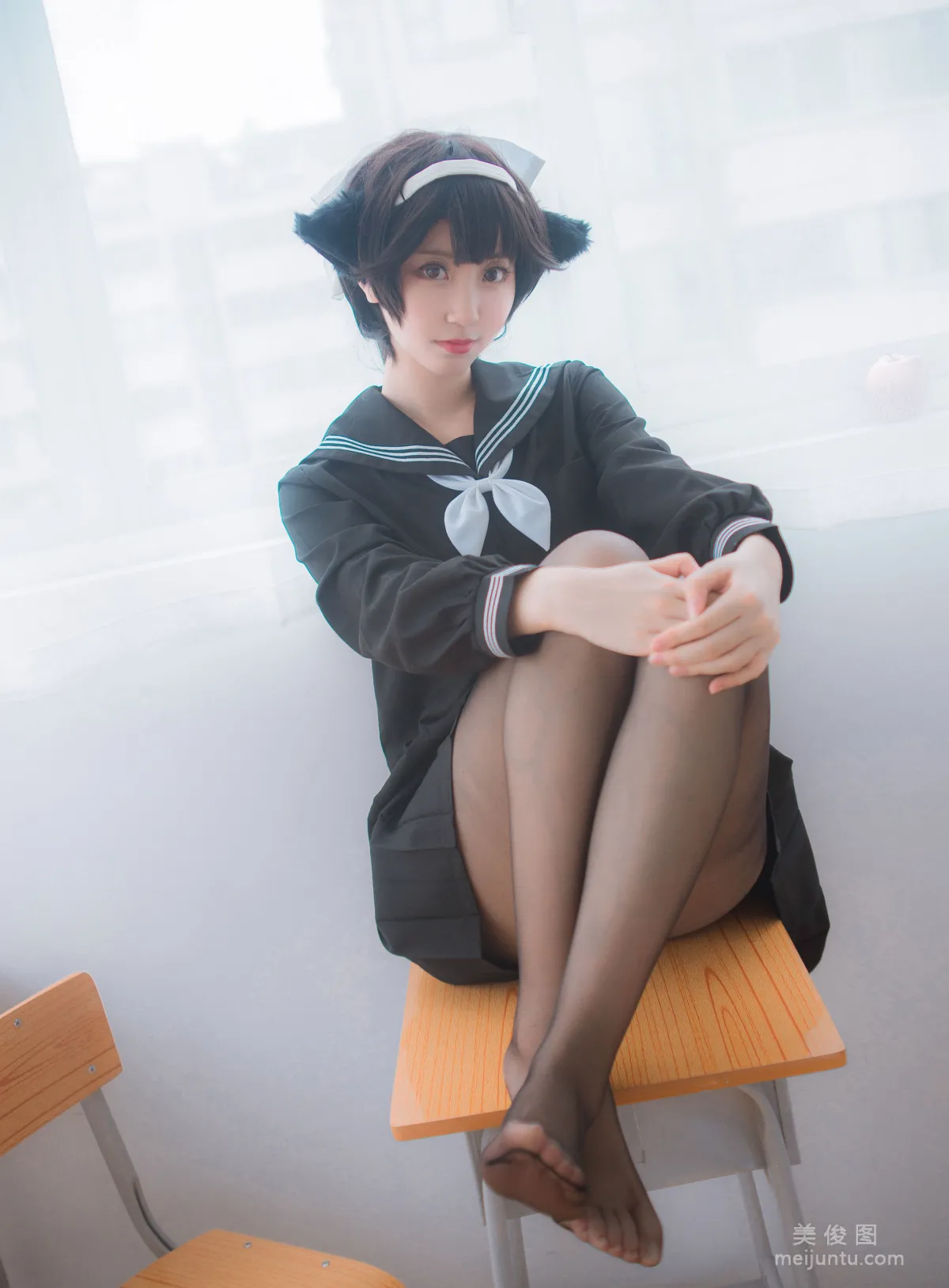 人氣美女Coser黑川 《獒犬制服》 寫真集 25
