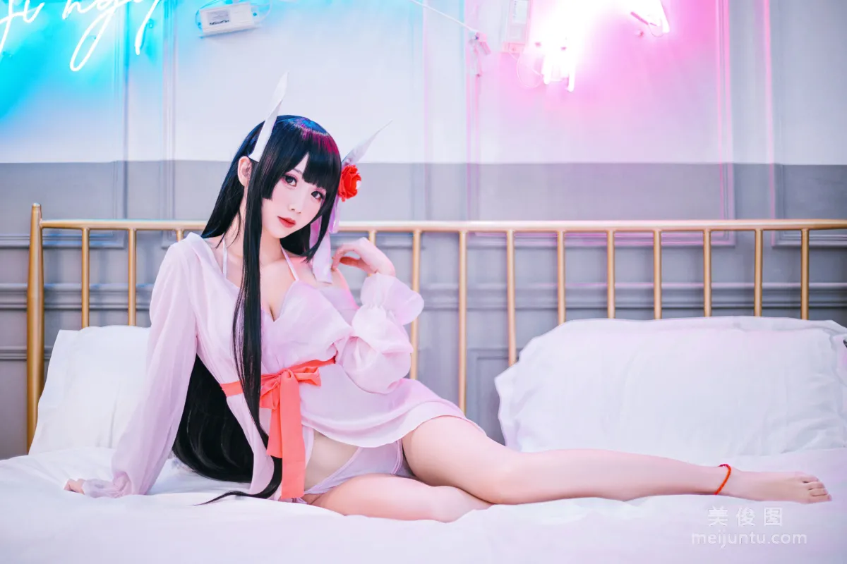 [美女Coser] 面饼仙儿 《鲟睡衣》 写真集1