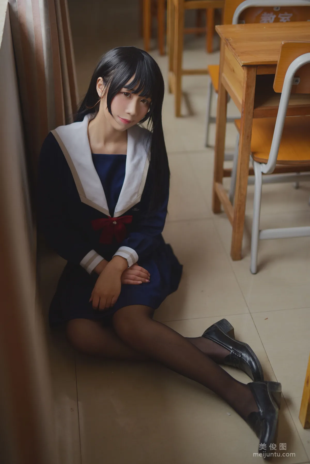 九曲Jean 《JK露脐制服》 写真集11