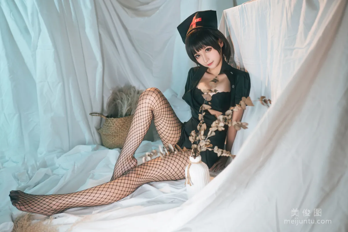 [美女Coser] 蠢沫沫 《護士姐姐》 寫真集 19