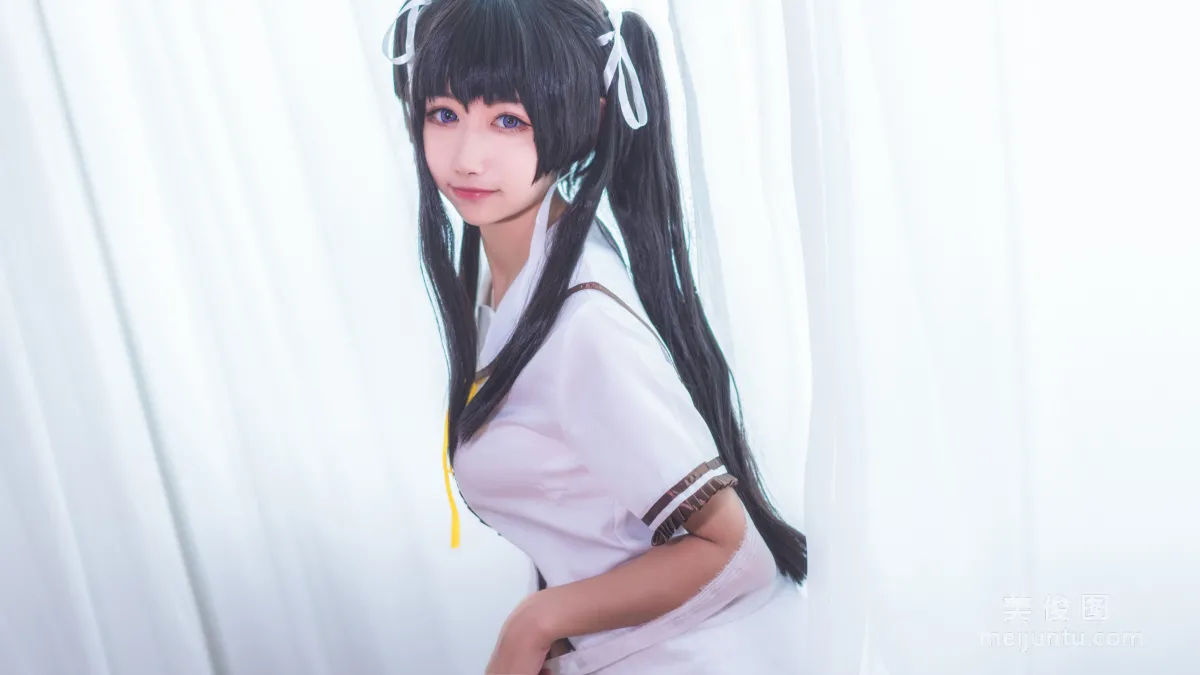 [美女Coser] Momoko葵葵 《鈴白》 寫真集 16