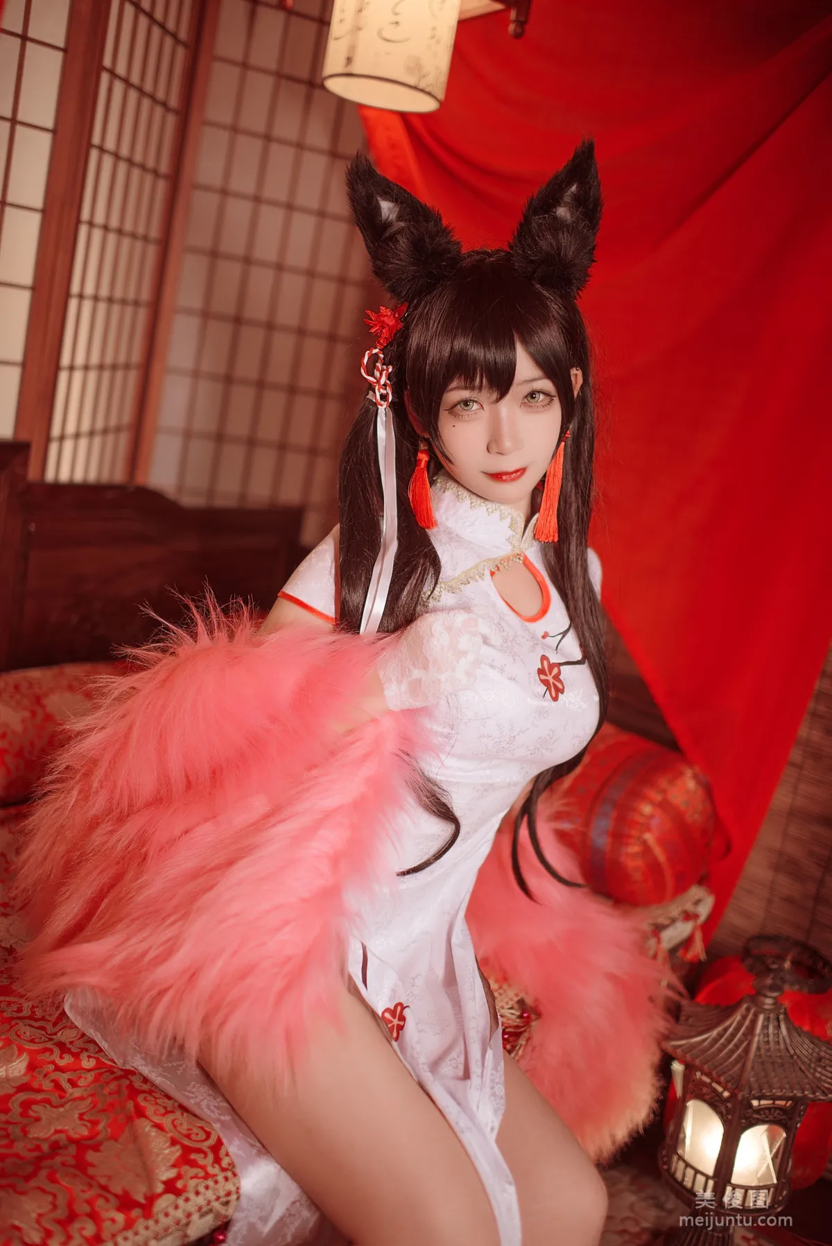 [美女Coser] 櫻落醬w 《愛宕新春旗袍》 寫真集 14