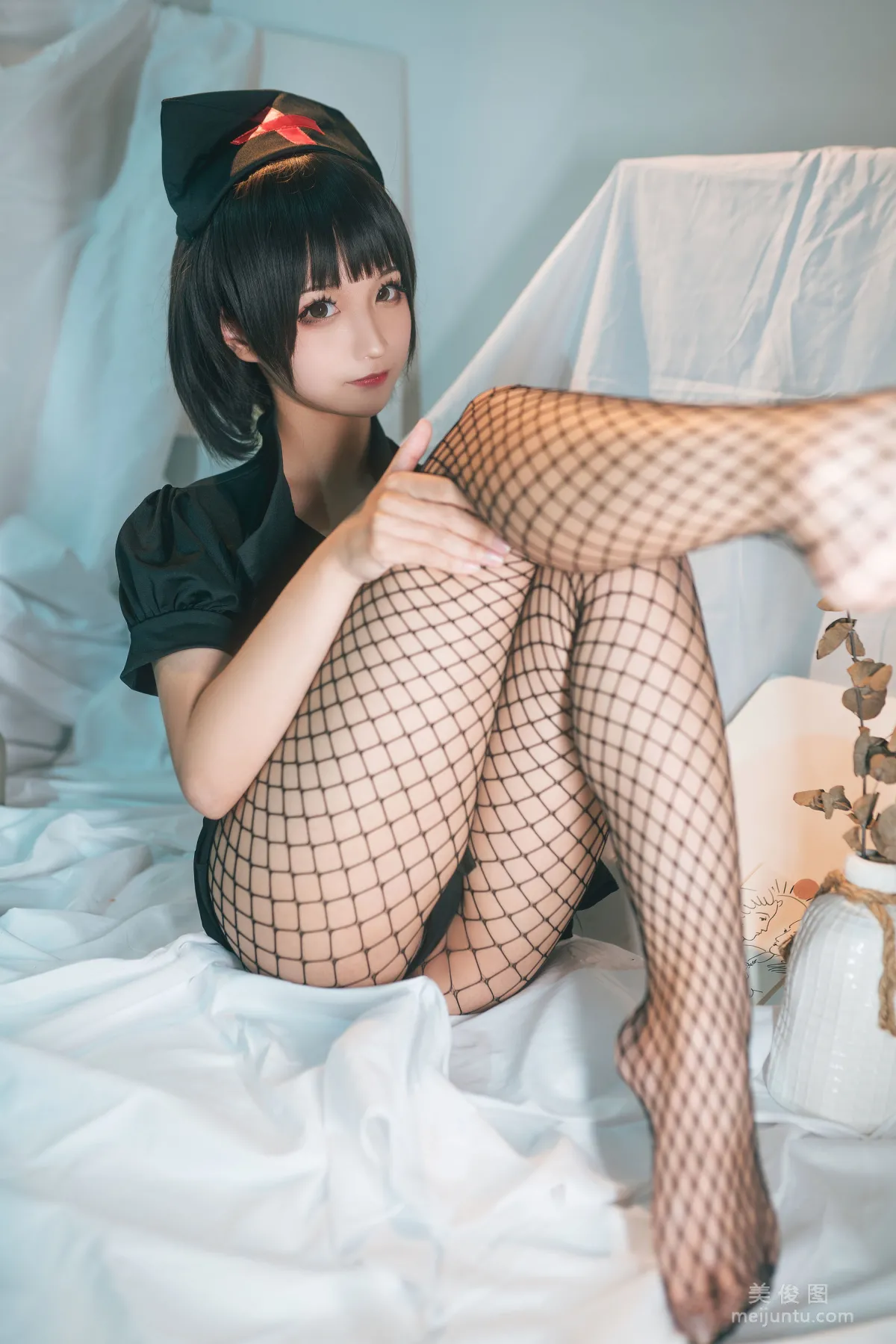 [美女Coser] 蠢沫沫 《護士姐姐》 寫真集 2