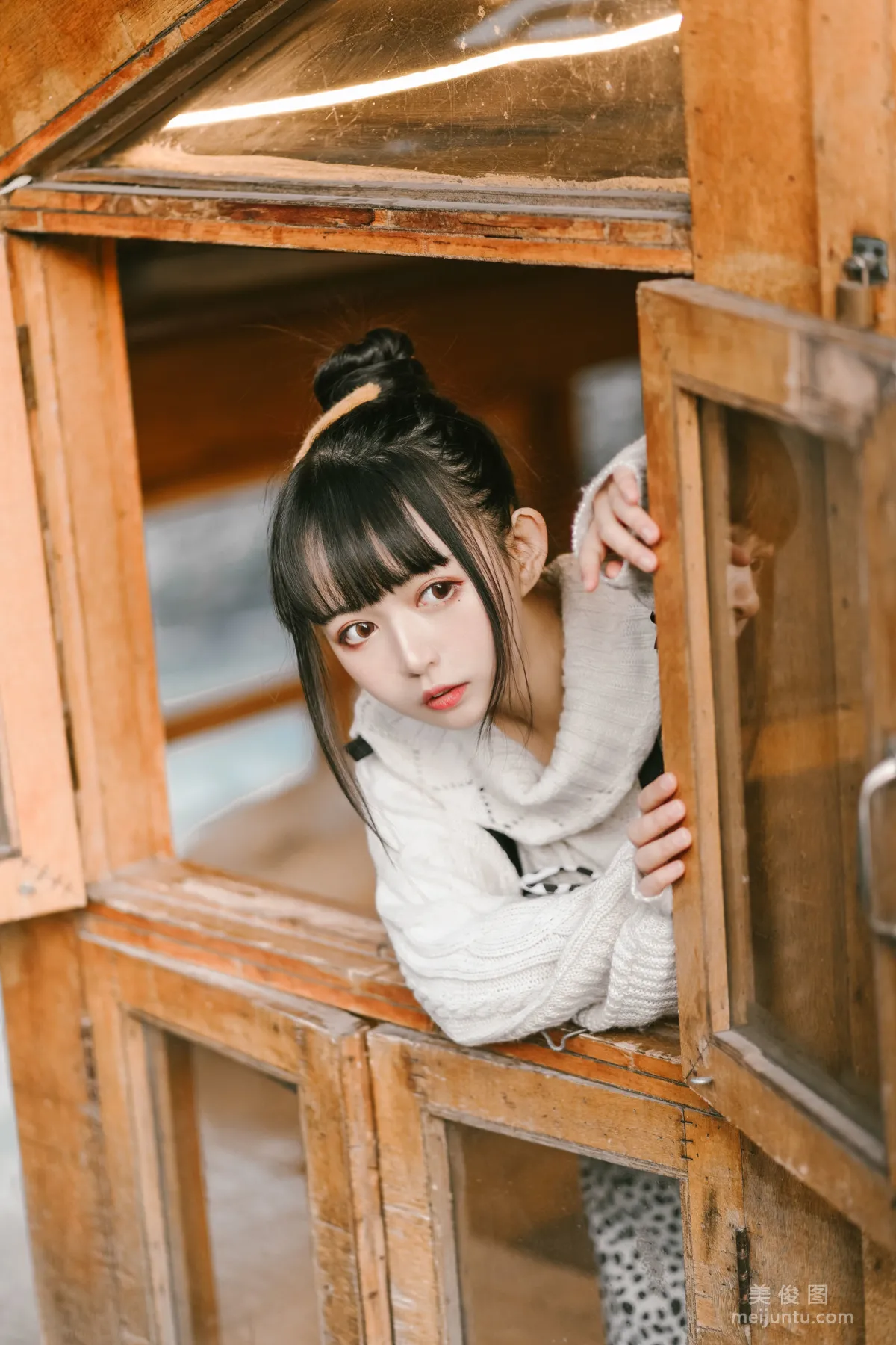 Coser黑貓貓OvO 《少女心事》 寫真集 20