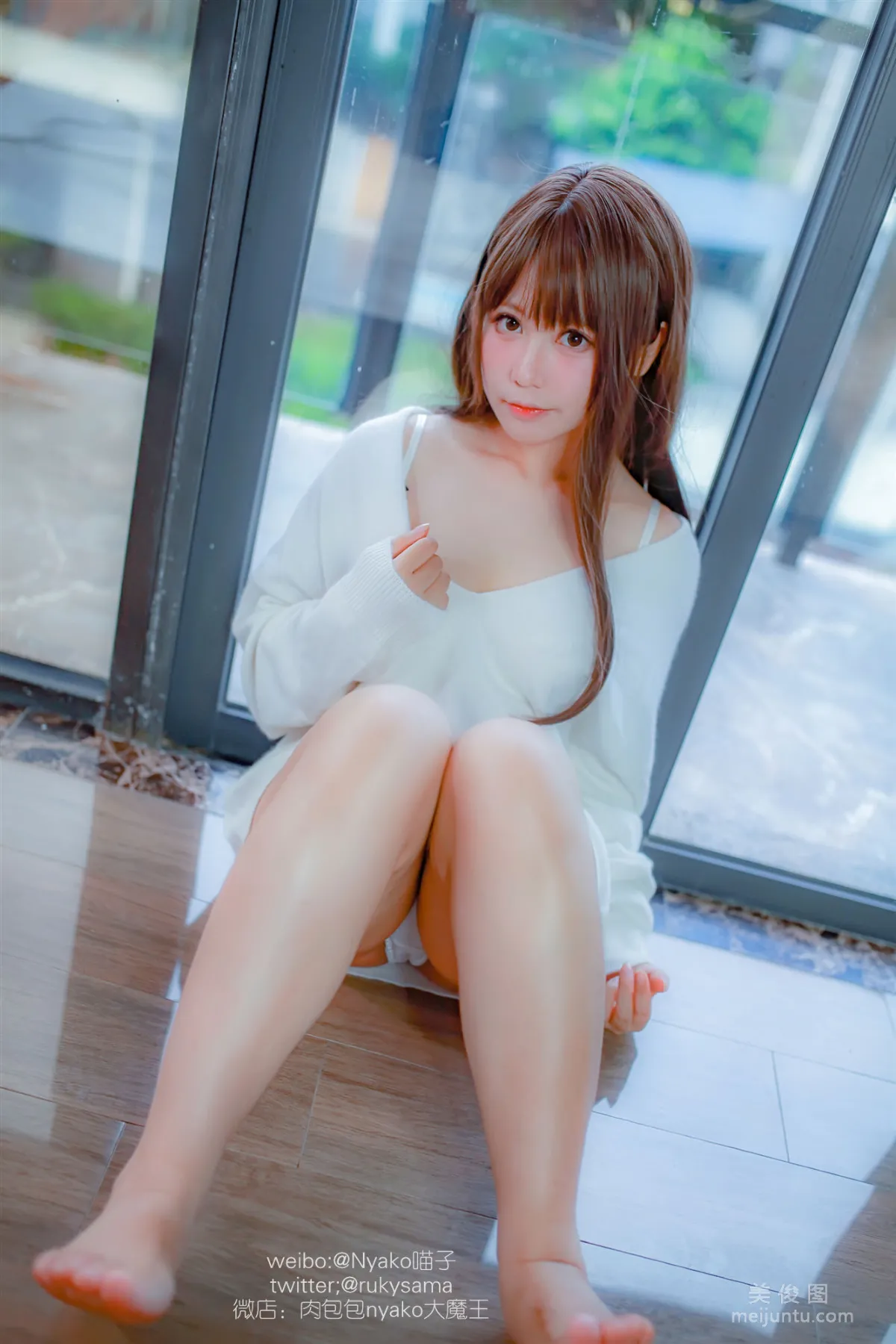 [美女Coser] 《欲求不满的老师》 写真集53
