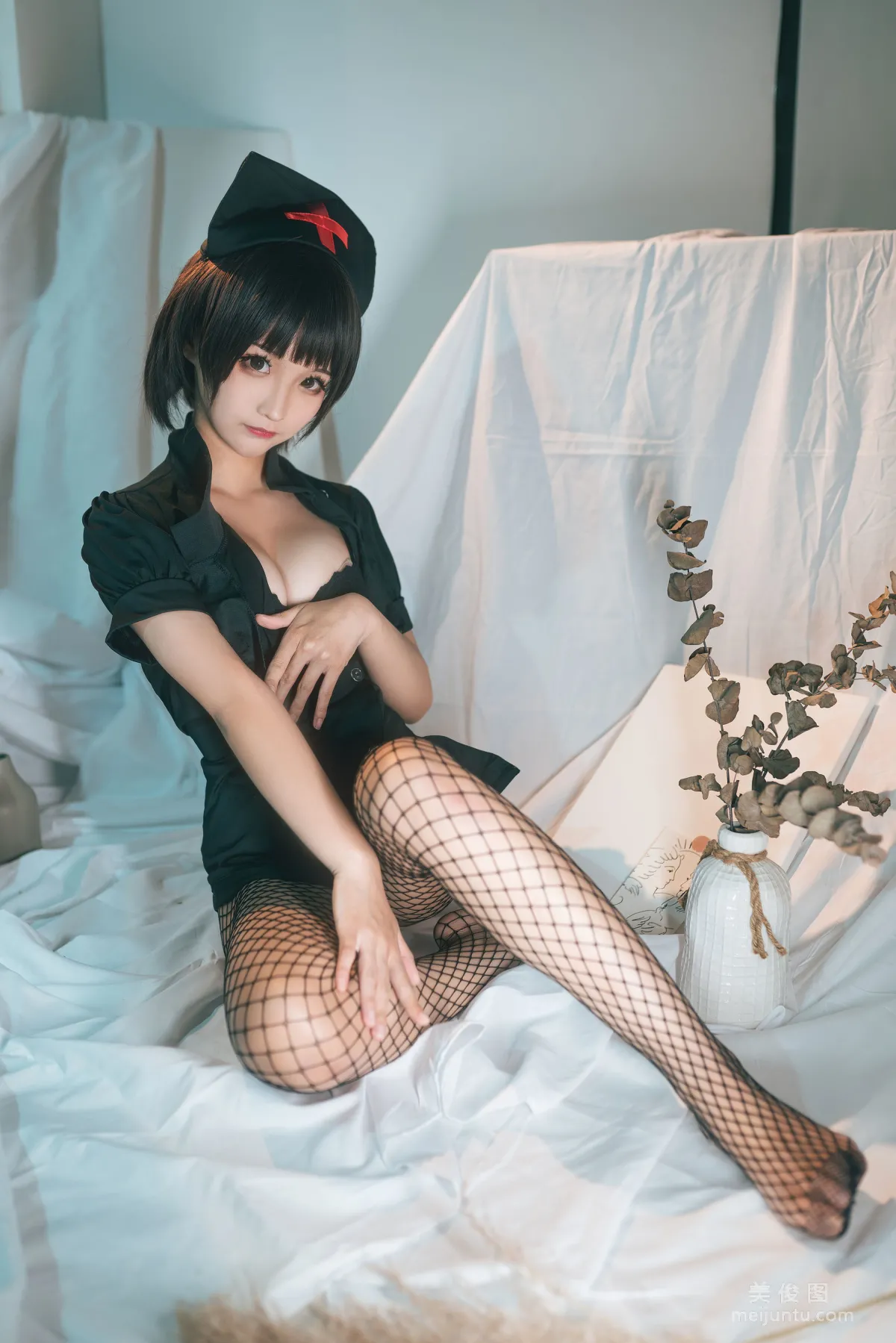 [美女Coser] 蠢沫沫 《護士姐姐》 寫真集 3