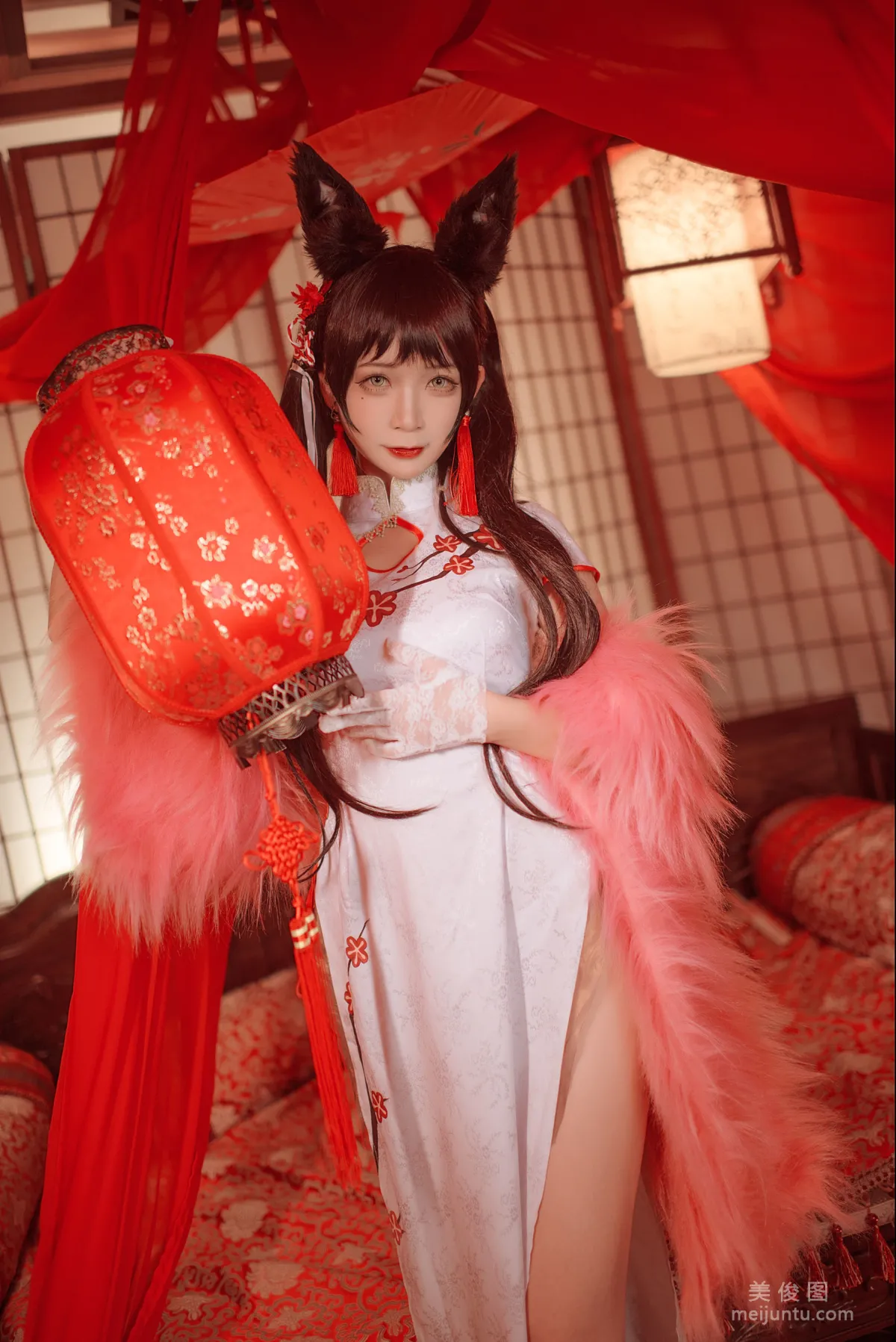 [美女Coser] 櫻落醬w 《愛宕新春旗袍》 寫真集 11