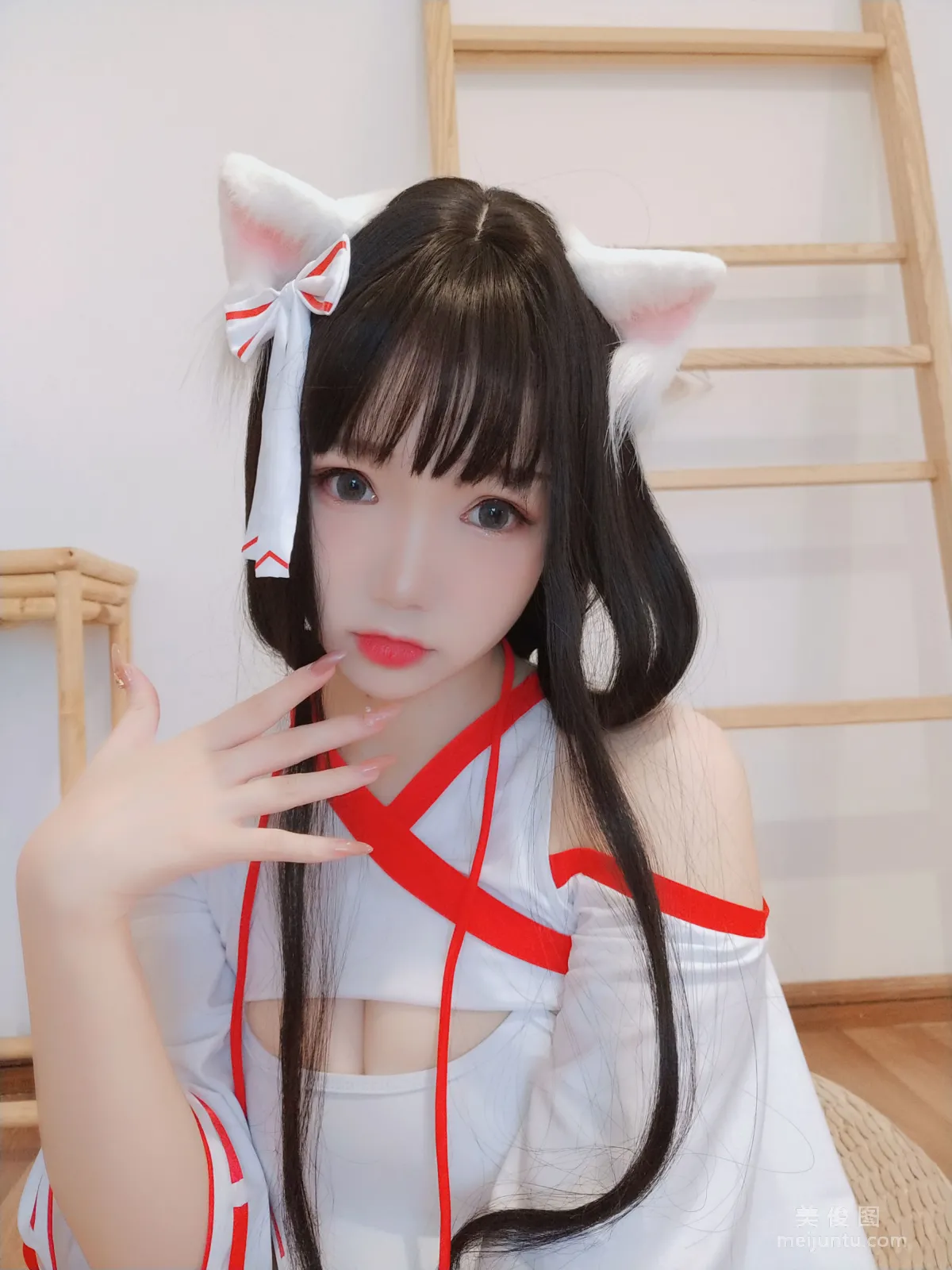 [美女Coser] 雪晴Astra 《神社の貓》 寫真集 28