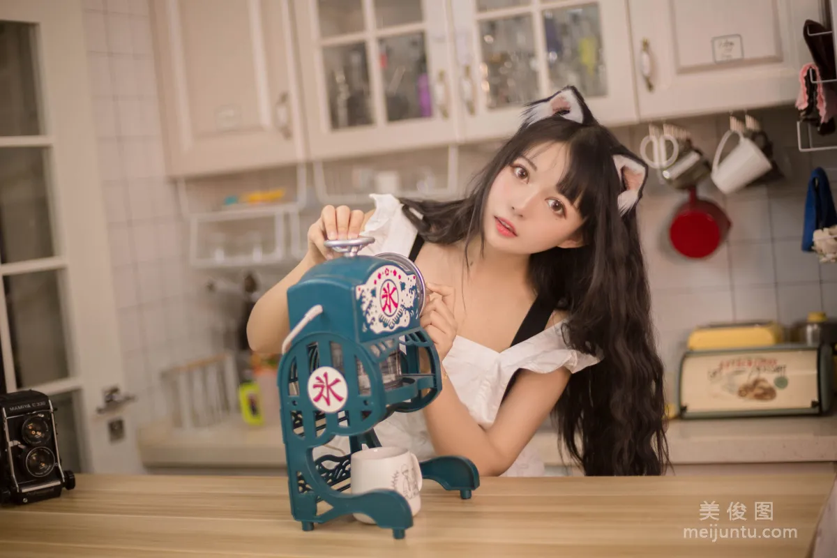 [美女Coser] 黑貓貓OvO 《廚房》 寫真集 8