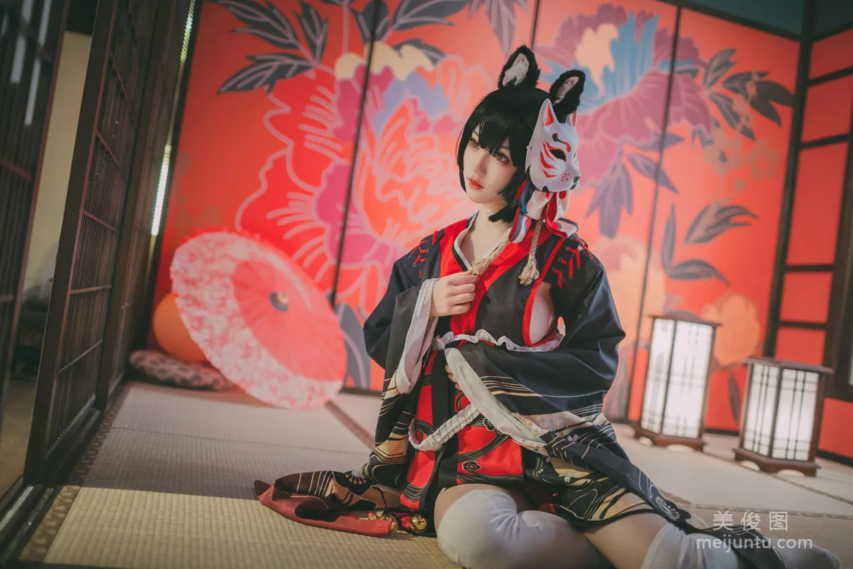 COS美女犬神洛洛子 《碧藍航線》 寫真集 18