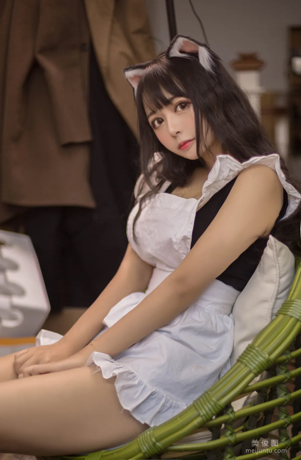 [美女Coser] 黑貓貓OvO 《廚房》 寫真集 11