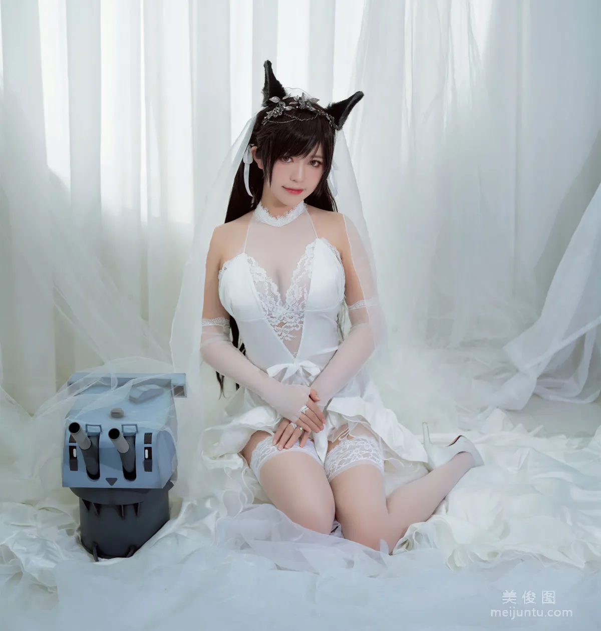 [美女Coser] 半半子 《愛宕花嫁》 寫真集 27