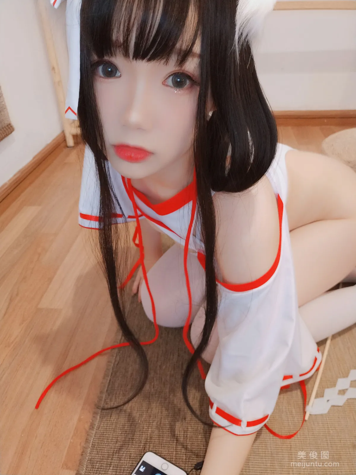 [美女Coser] 雪晴Astra 《神社の貓》 寫真集 36